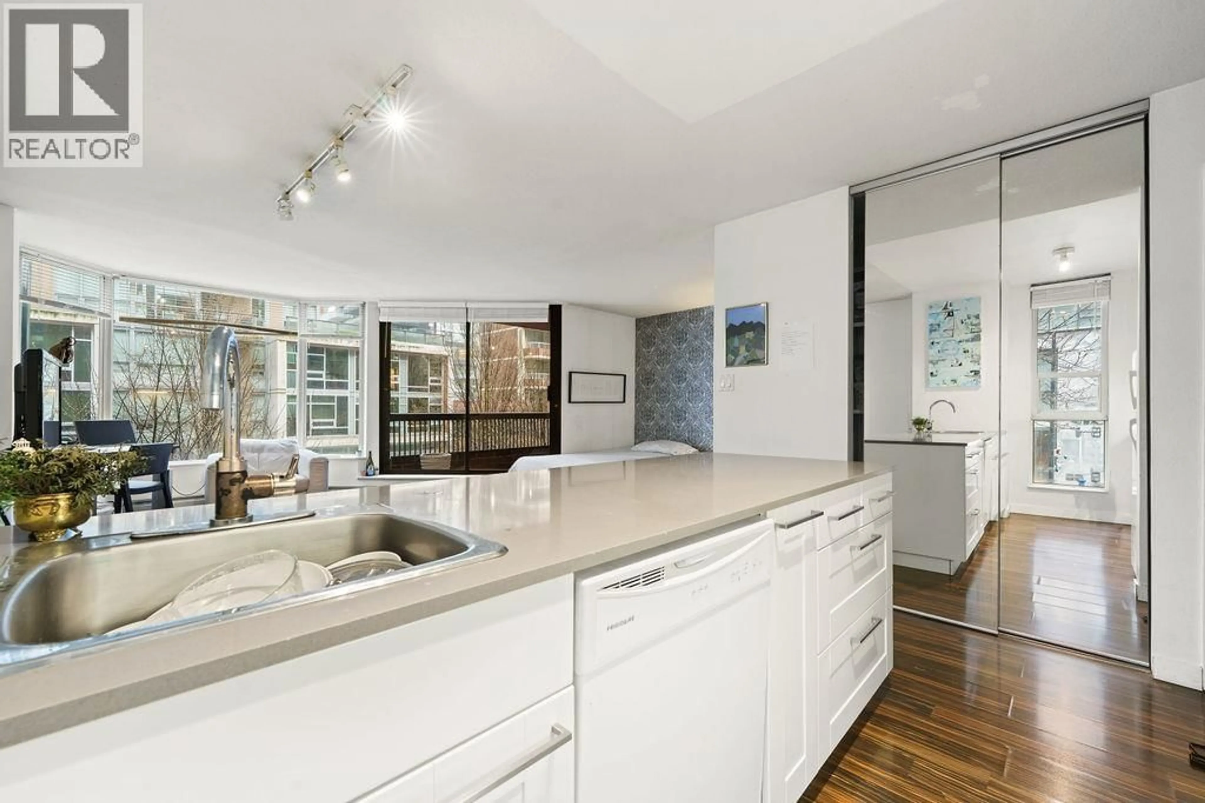 Contemporary kitchen, ceramic/tile floor for 301 - 1333 HORNBY STREET, Vancouver British Columbia V6Z2C1