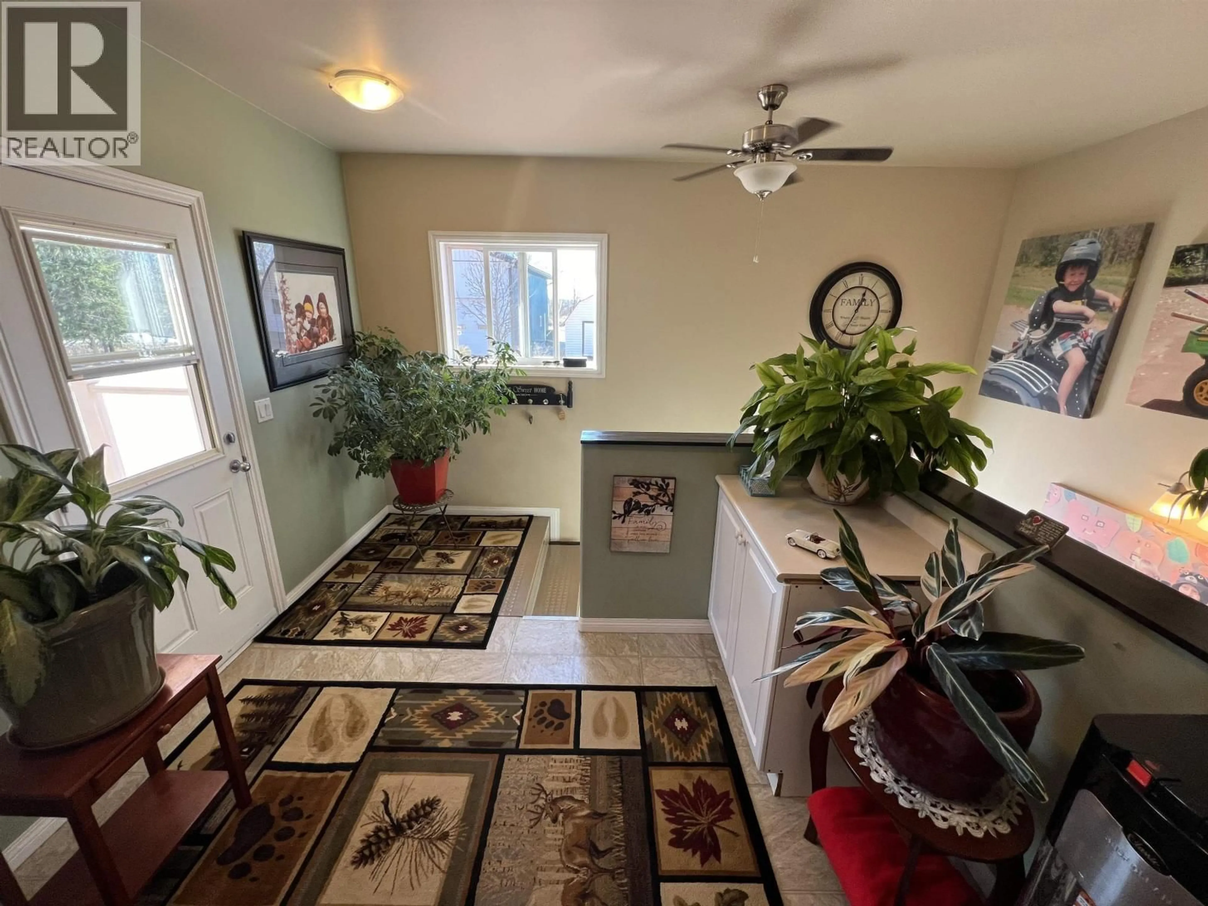 Indoor entryway for 4 RESERVE ROAD, Fort Nelson British Columbia V0C1R0