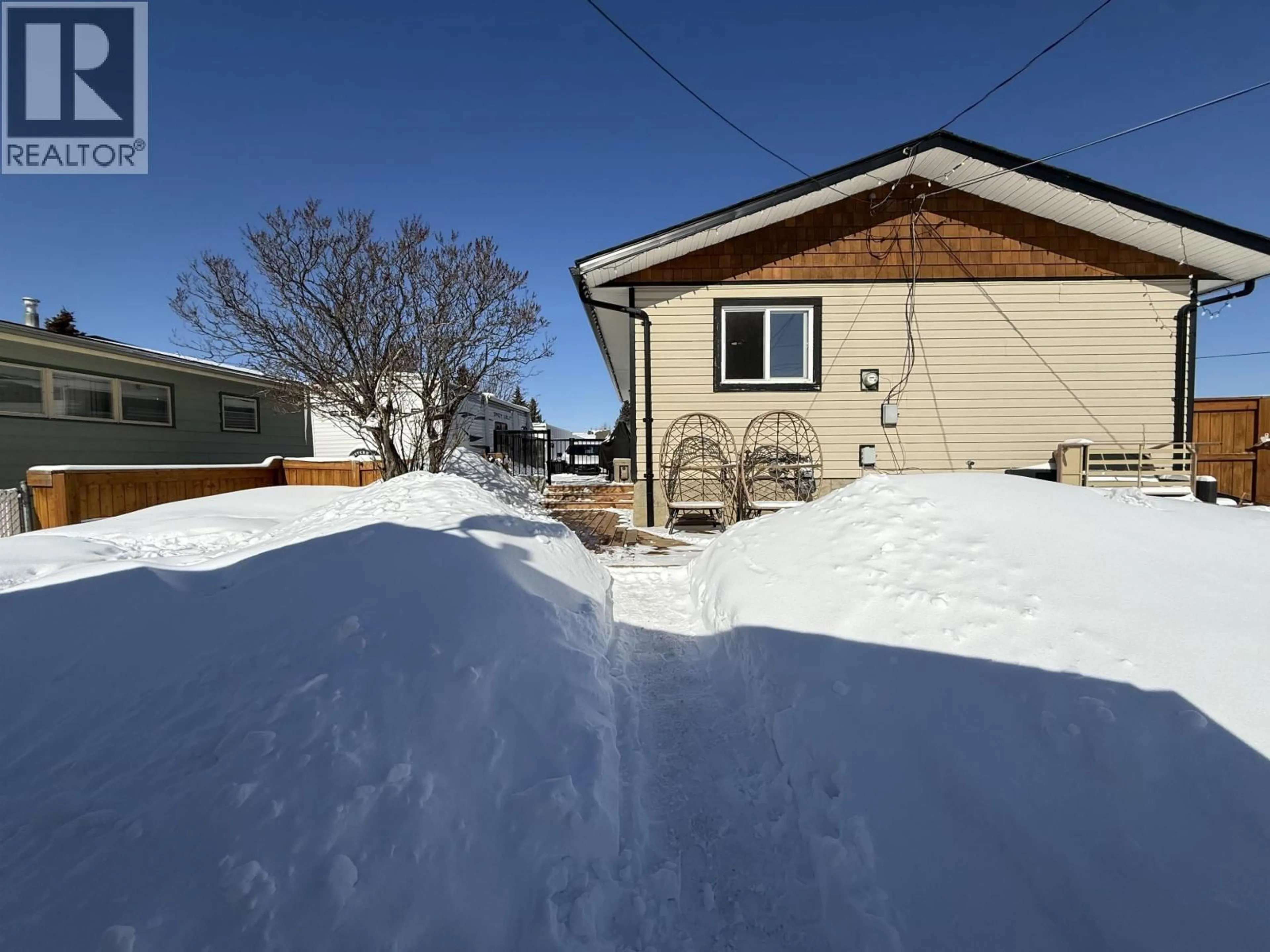 Unknown for 10416 106 STREET, Fort St. John British Columbia V1J4K4