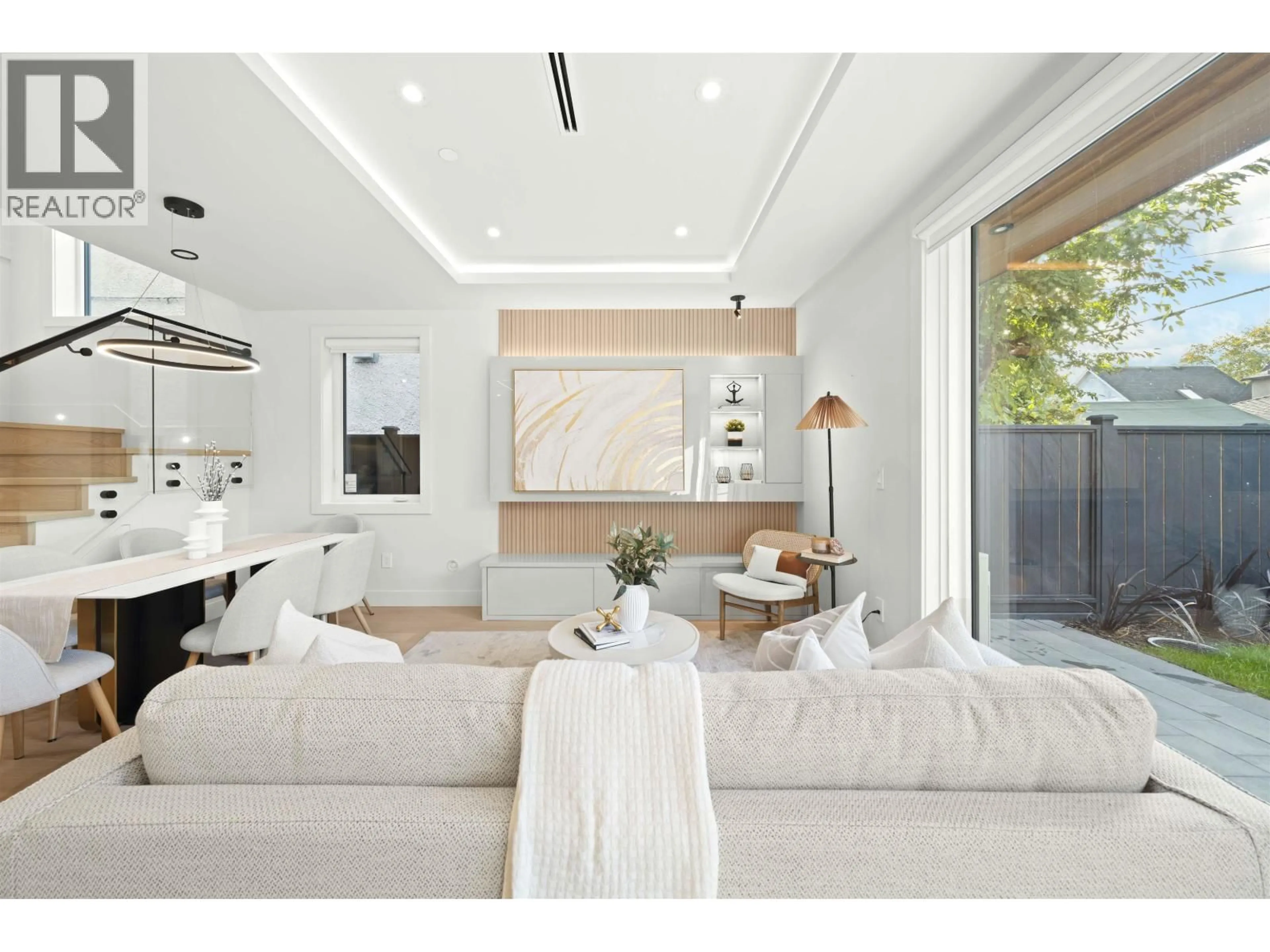 Unknown for 2 - 3466 W 22ND AVENUE, Vancouver British Columbia V6S1J2