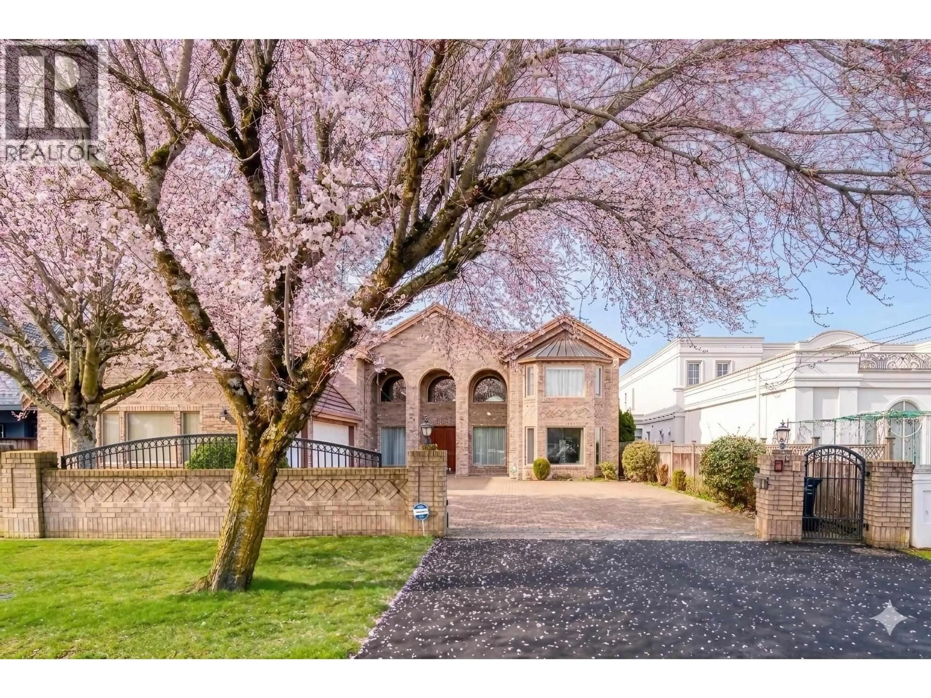 A pic from outside/outdoor area/front of a property/back of a property/a pic from drone, street for 5471 GARRISON ROAD, Richmond British Columbia V7C2M1