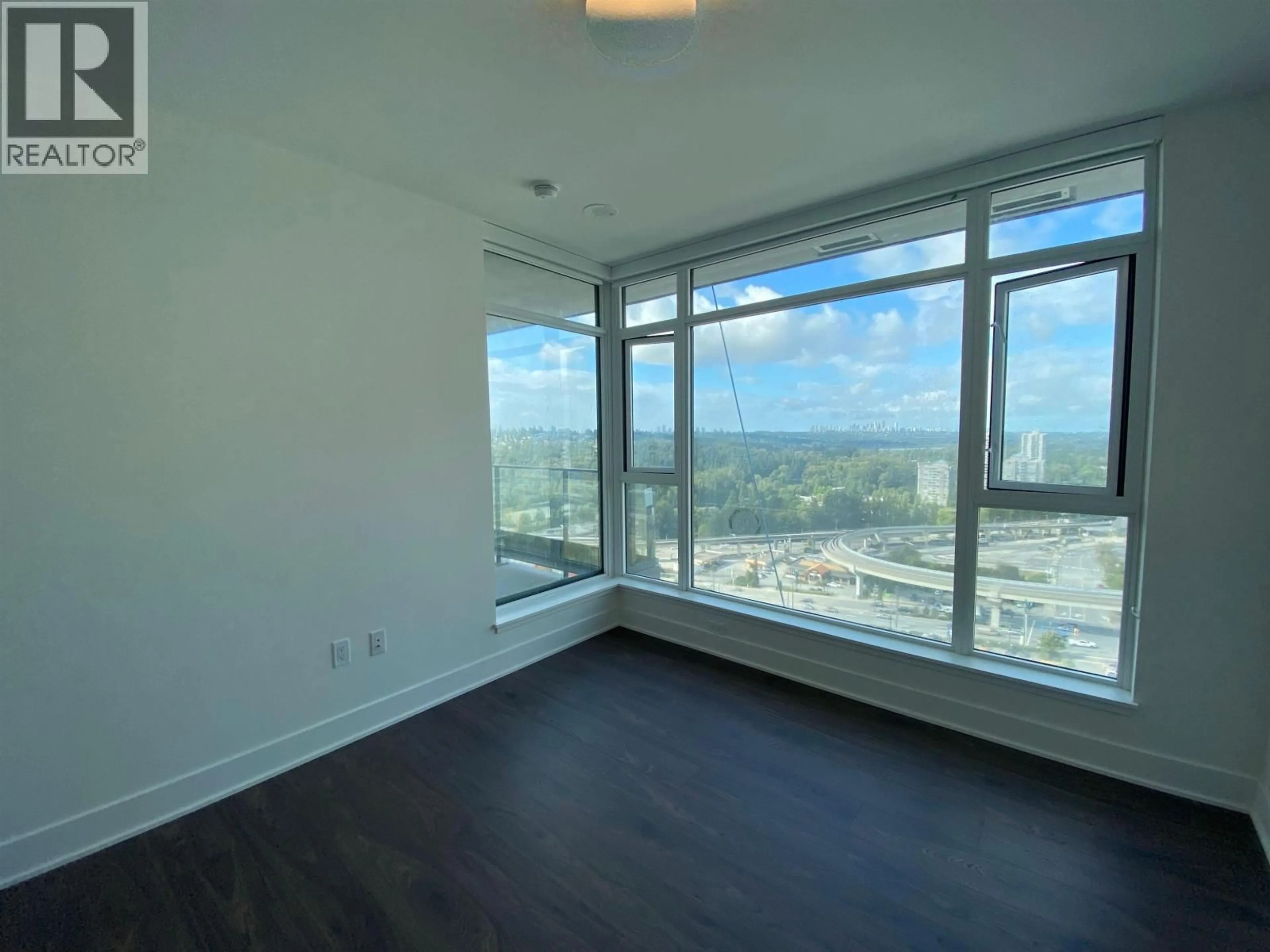 A pic of a room for 1608 - 450 WESTVIEW STREET, Coquitlam British Columbia V3K6C3