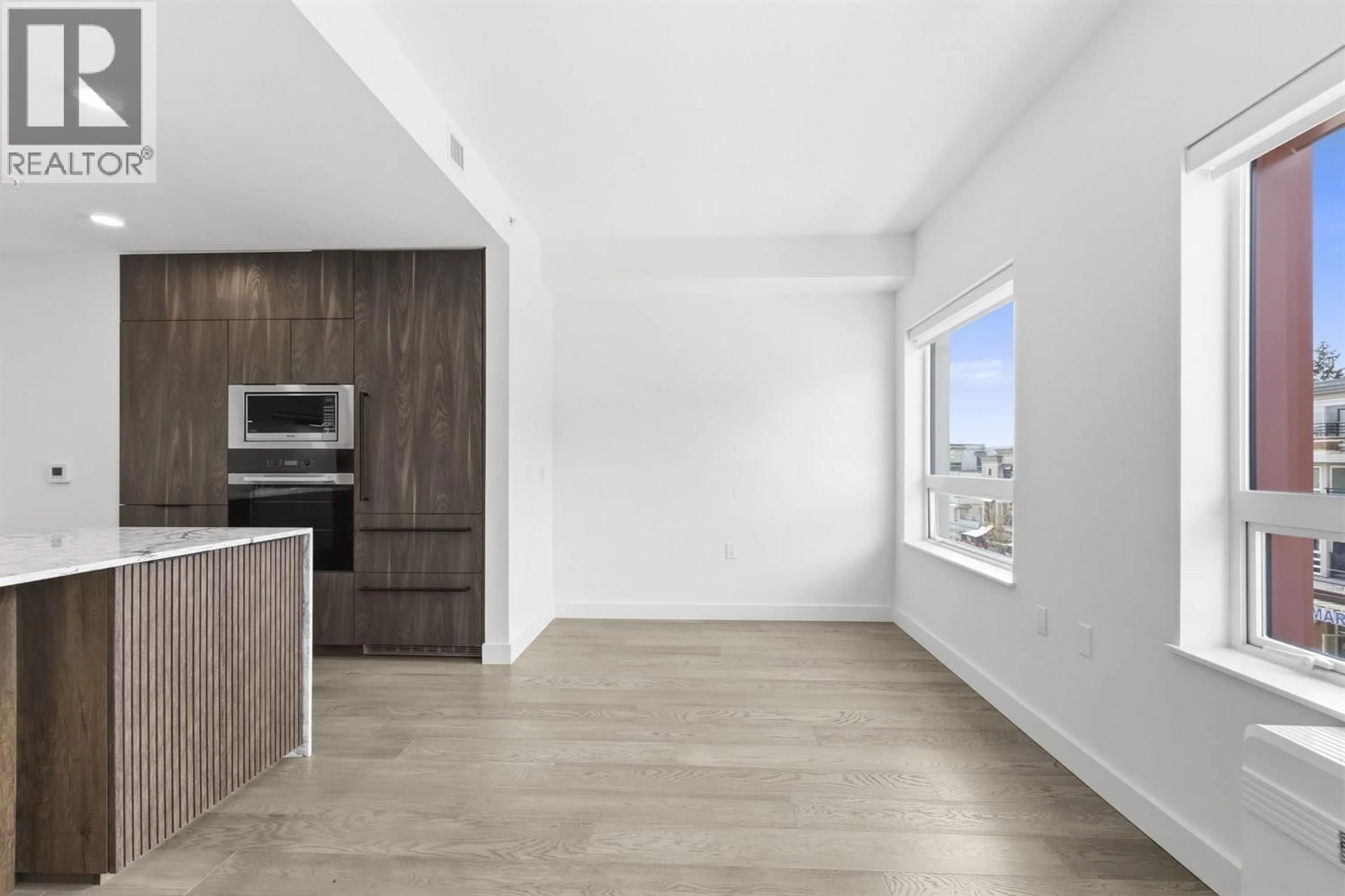 A pic of a room for 305 - 3590 39TH AVENUE, Vancouver British Columbia V6N3A5