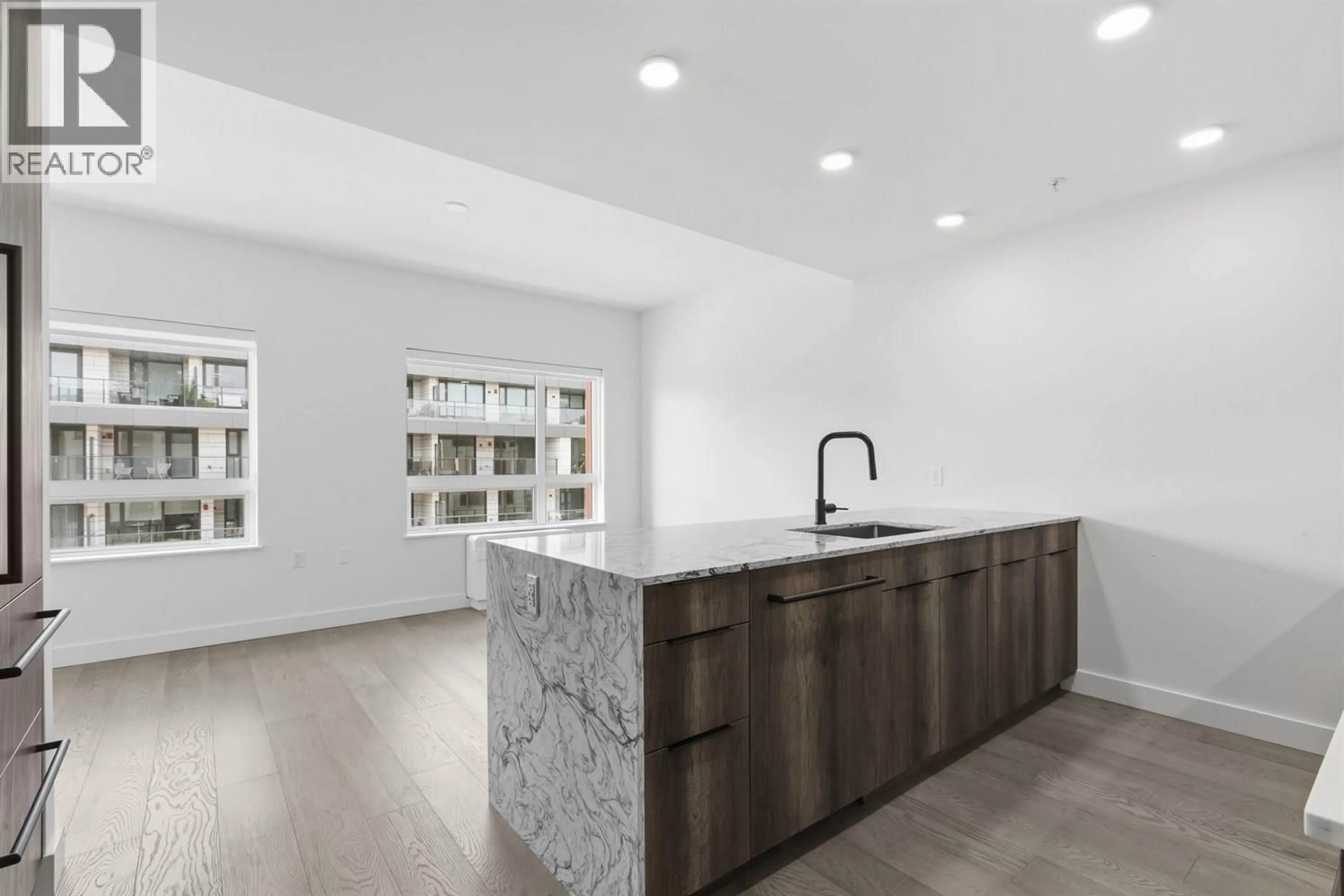 Open concept kitchen, unknown for 305 - 3590 39TH AVENUE, Vancouver British Columbia V6N3A5