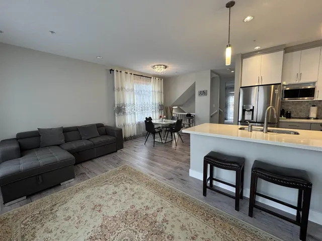 19 - 2689 PARKWAY DRIVE, Surrey 2