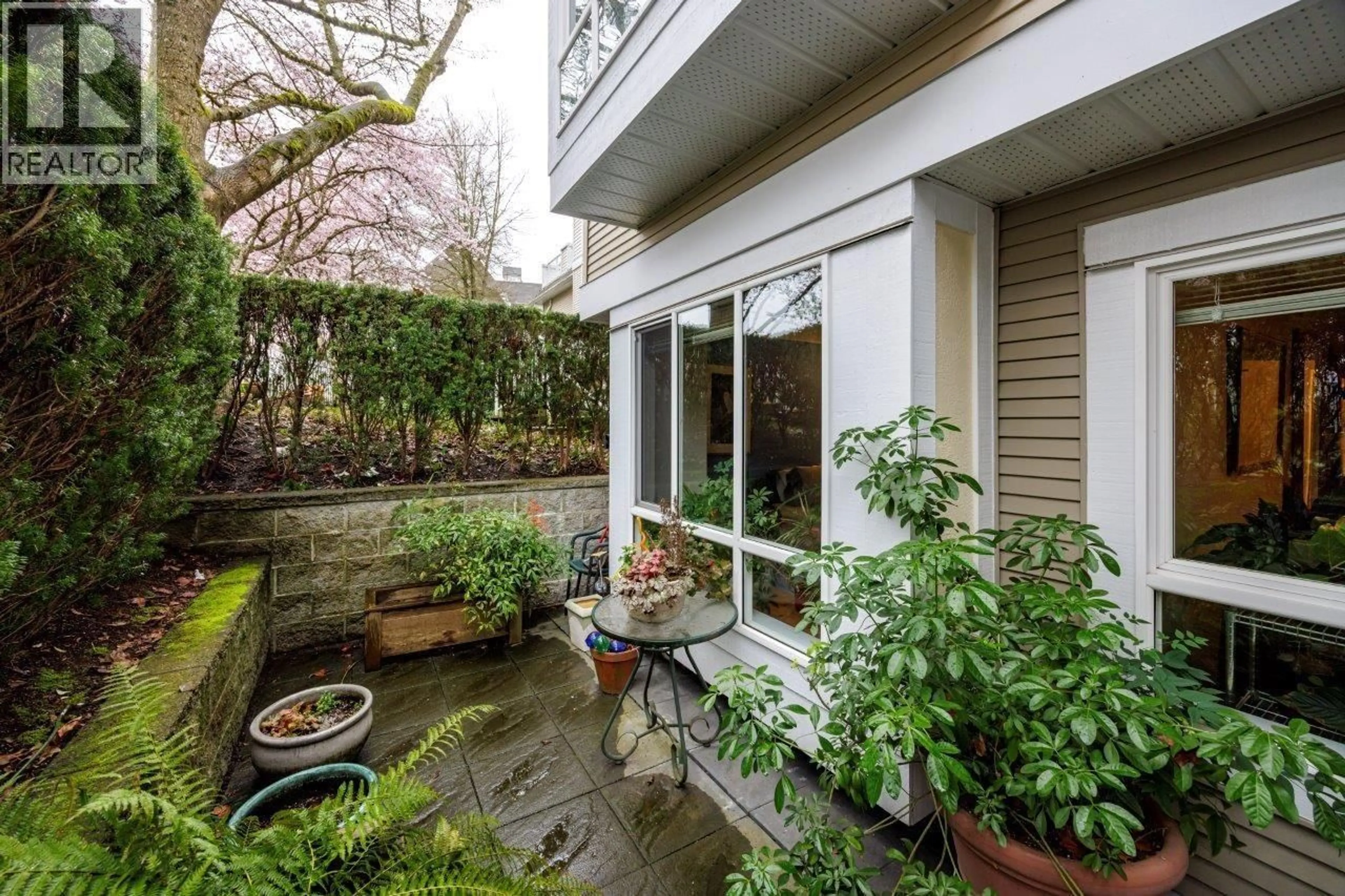 Patio, street for 79 - 6588 SOUTHOAKS CRESCENT, Burnaby British Columbia V5E4K1