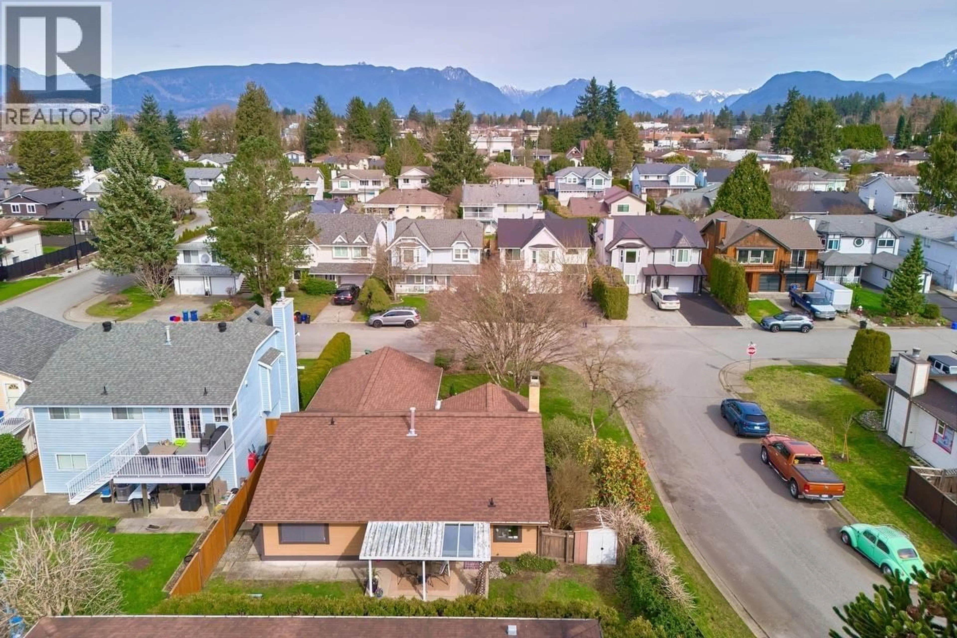 A pic from outside/outdoor area/front of a property/back of a property/a pic from drone, mountain view for 20398 DALE DRIVE, Maple Ridge British Columbia V2X8V6