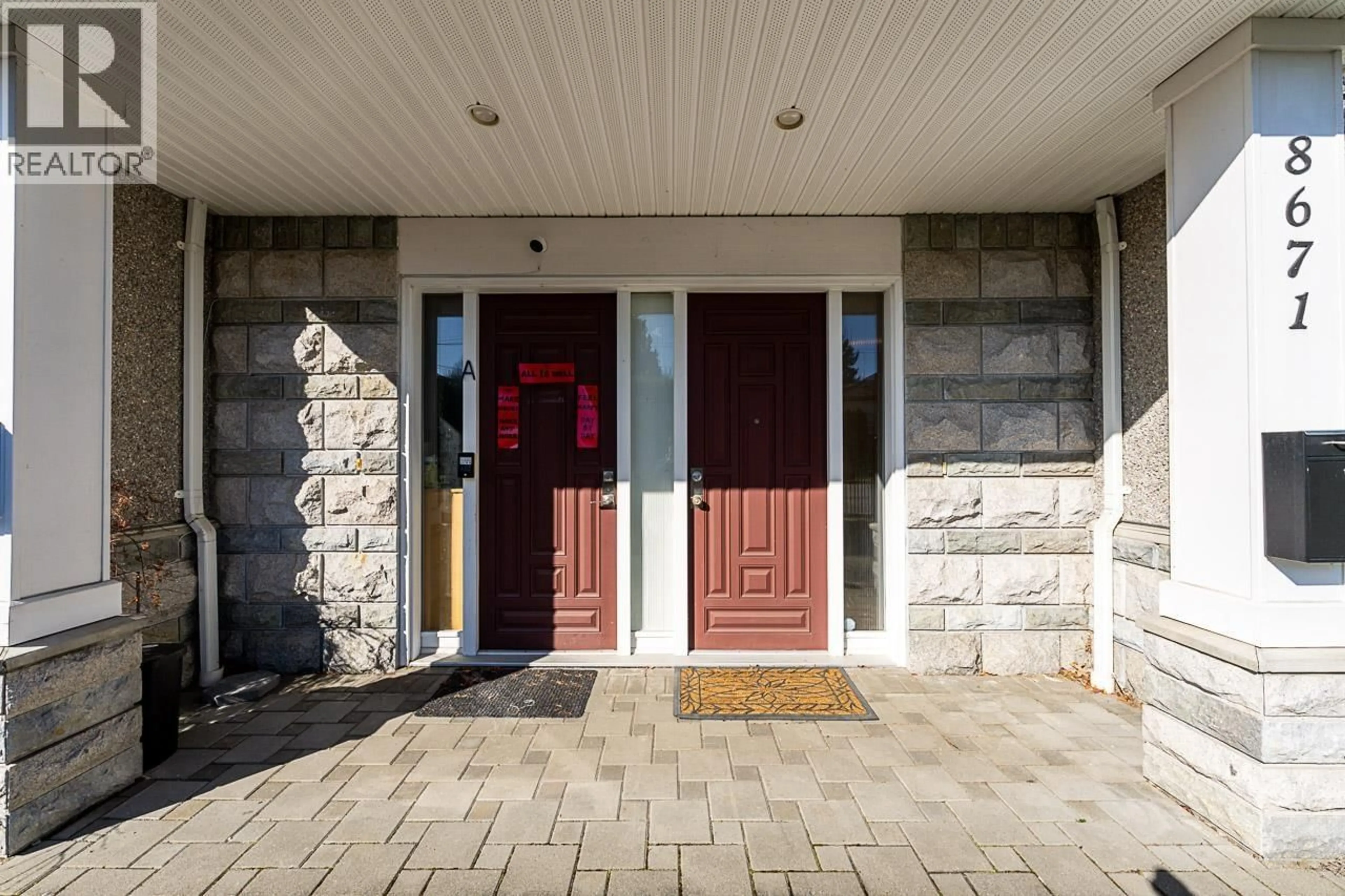 Indoor entryway for 8671 MINLER ROAD, Richmond British Columbia V7C3V1