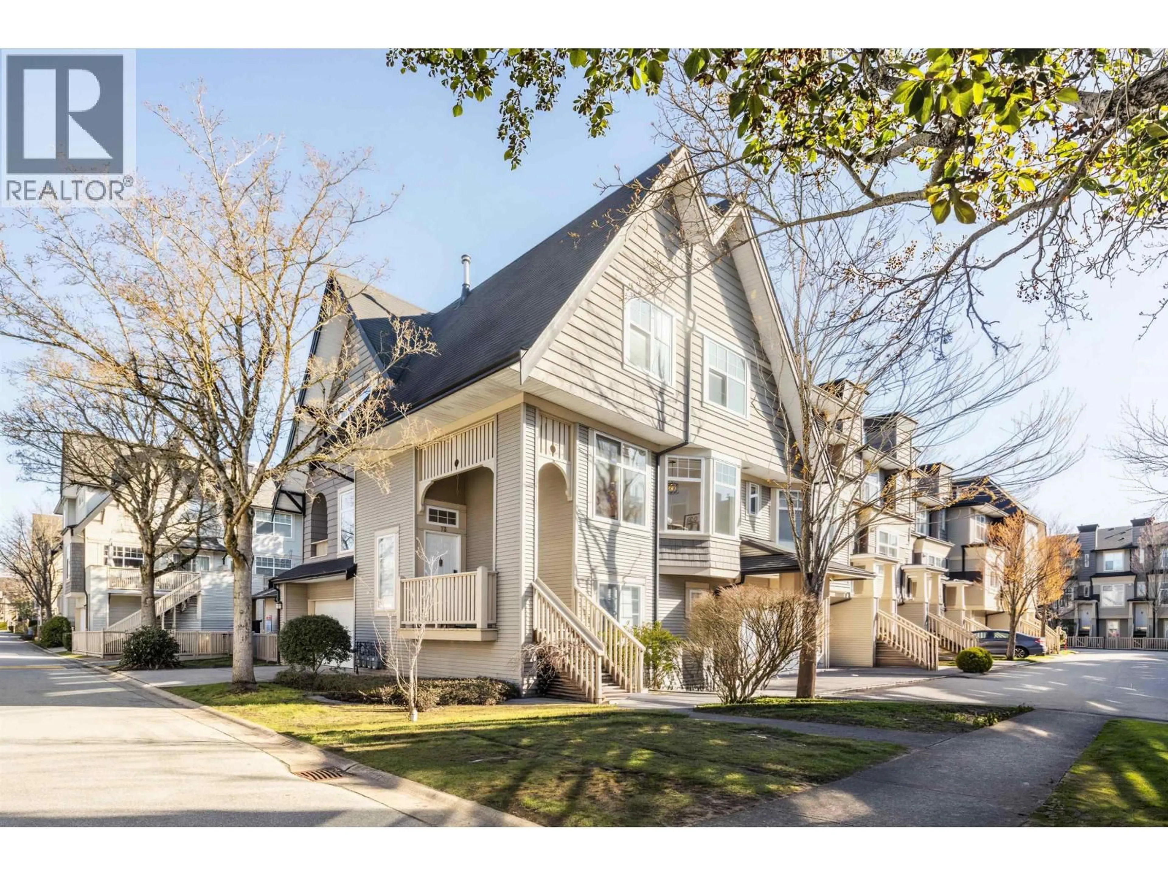 Home with vinyl exterior material, street for 73 - 3711 ROBSON COURT, Richmond British Columbia V7C5T8