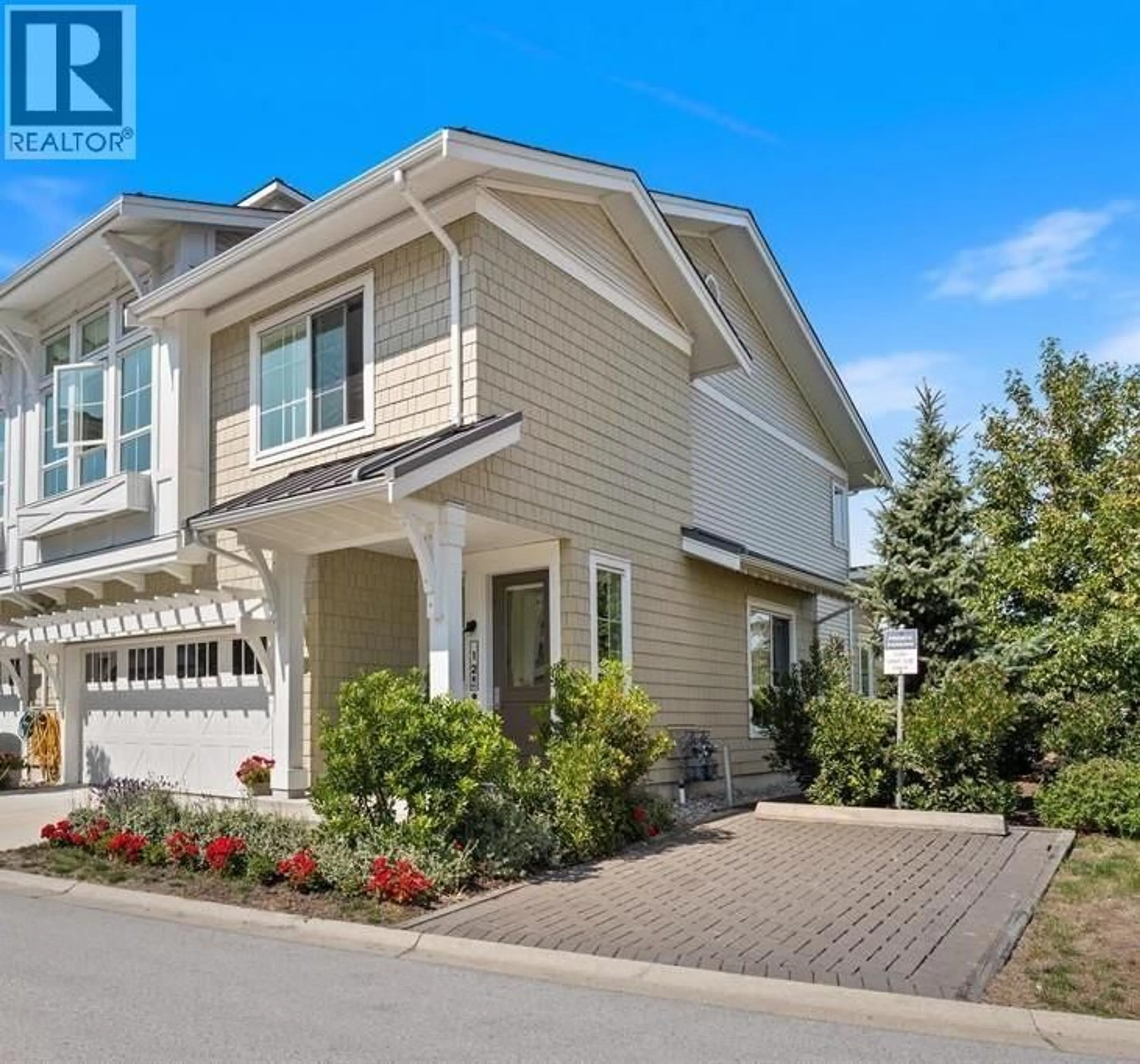 Home with vinyl exterior material, street for 12B - 5551 ADMIRAL WAY, Delta British Columbia V4K0C9