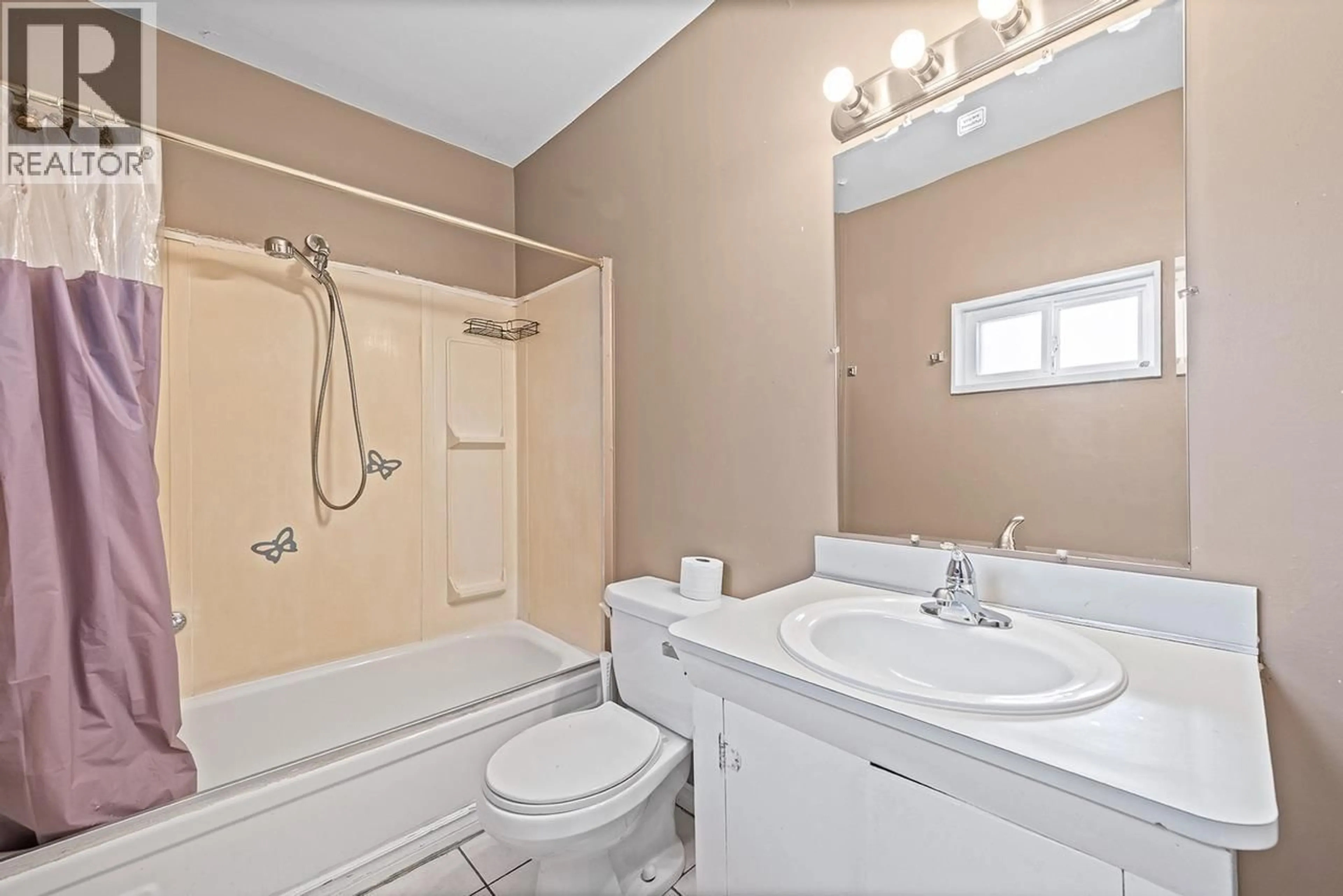 Standard bathroom, ceramic/tile floor for 4777 PENDER STREET, Burnaby British Columbia V5C2N4