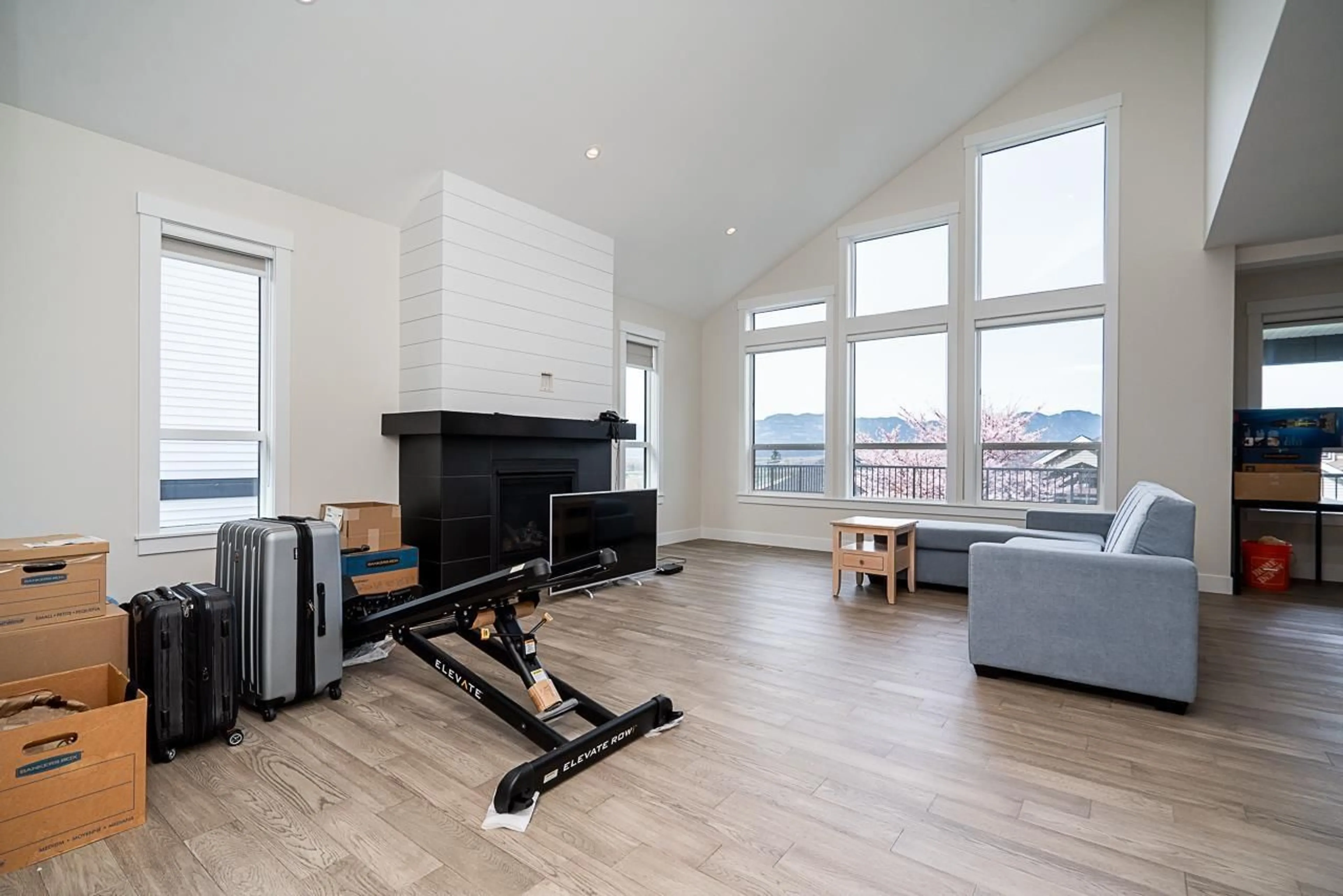 Unknown for 51049 COLERAINE AVENUE, Chilliwack British Columbia V4Z0C1