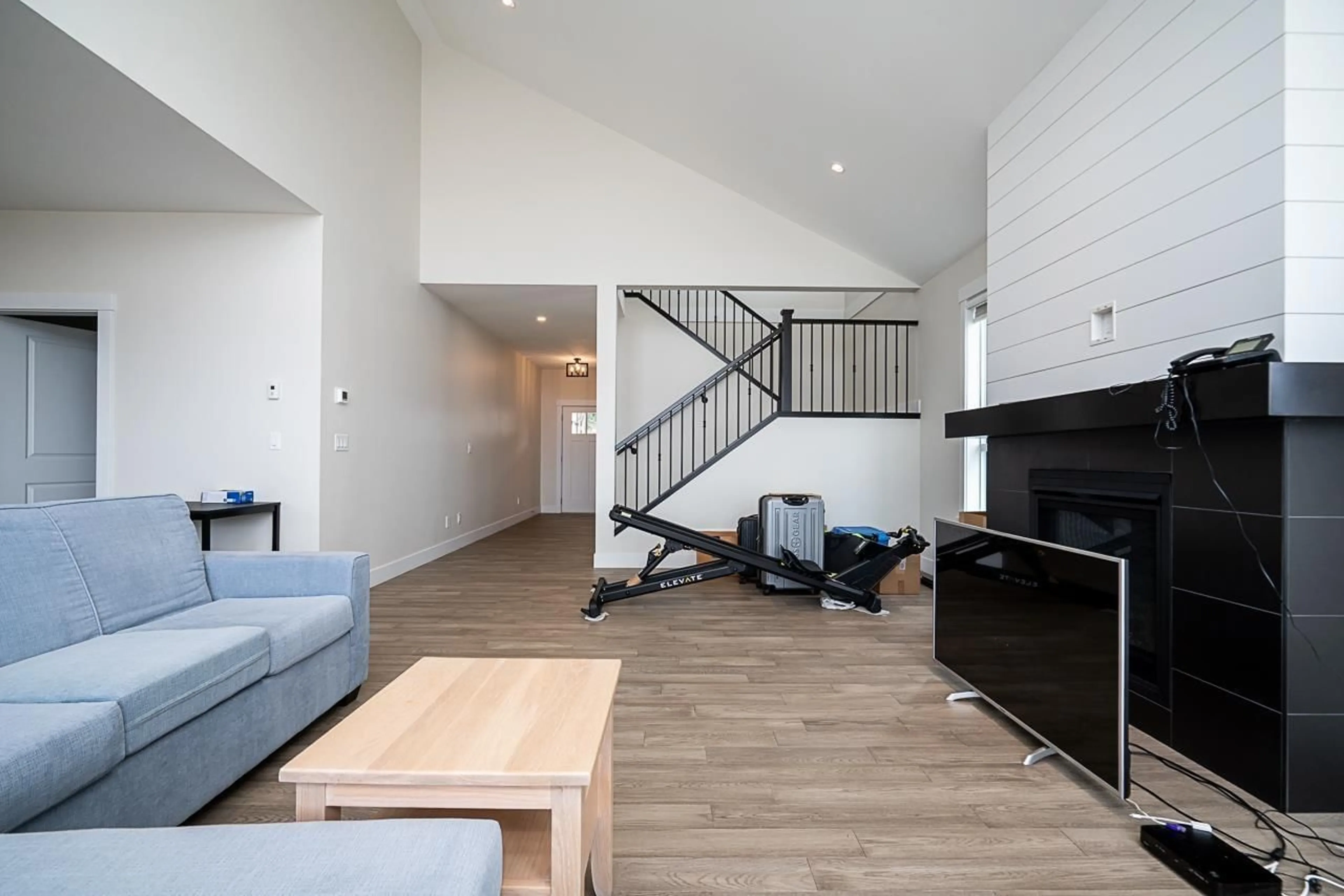 Unknown for 51049 COLERAINE AVENUE, Chilliwack British Columbia V4Z0C1