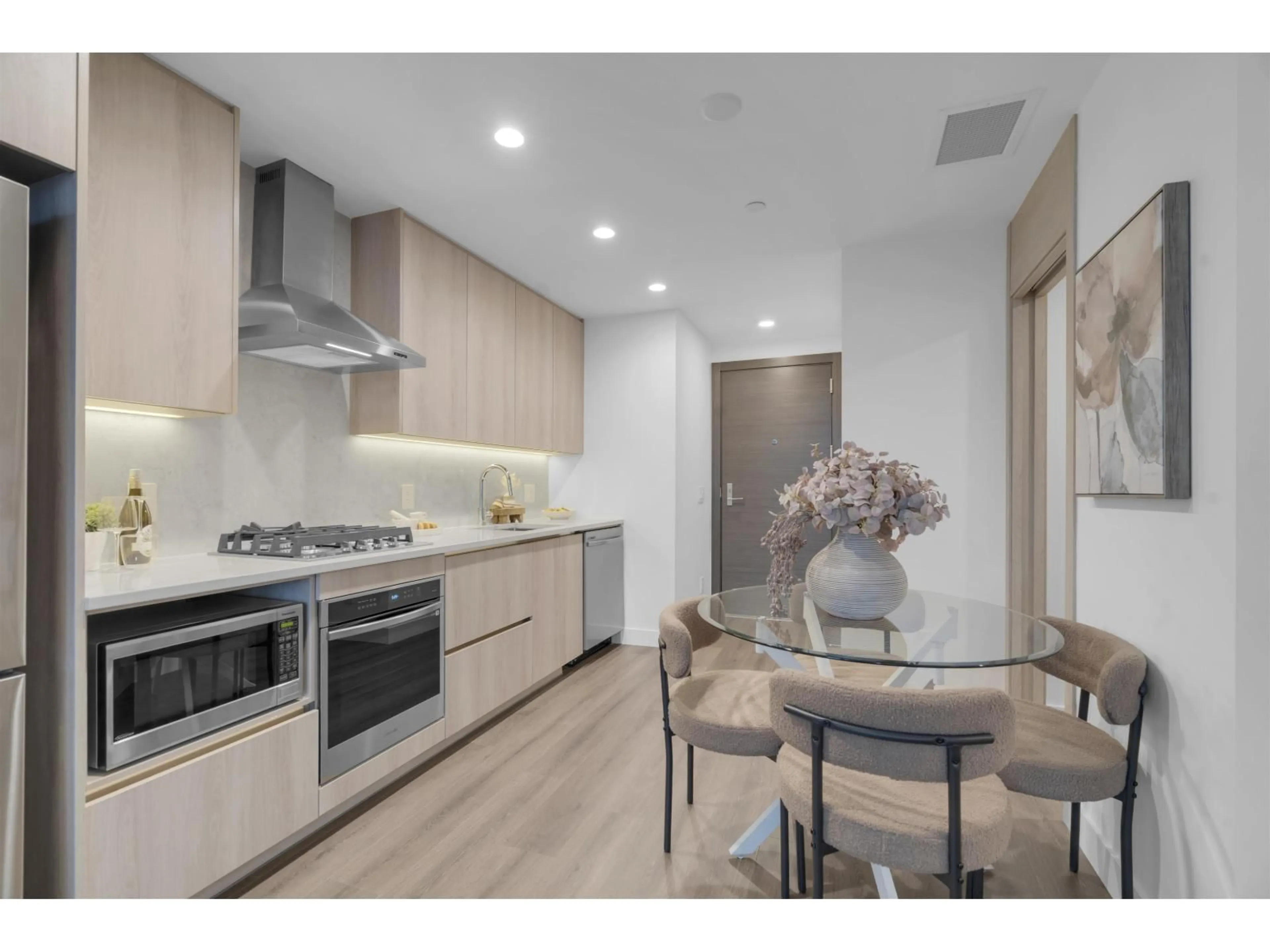 Open concept kitchen, unknown for 1501 - 10750 135A STREET, Surrey British Columbia V3T0V4