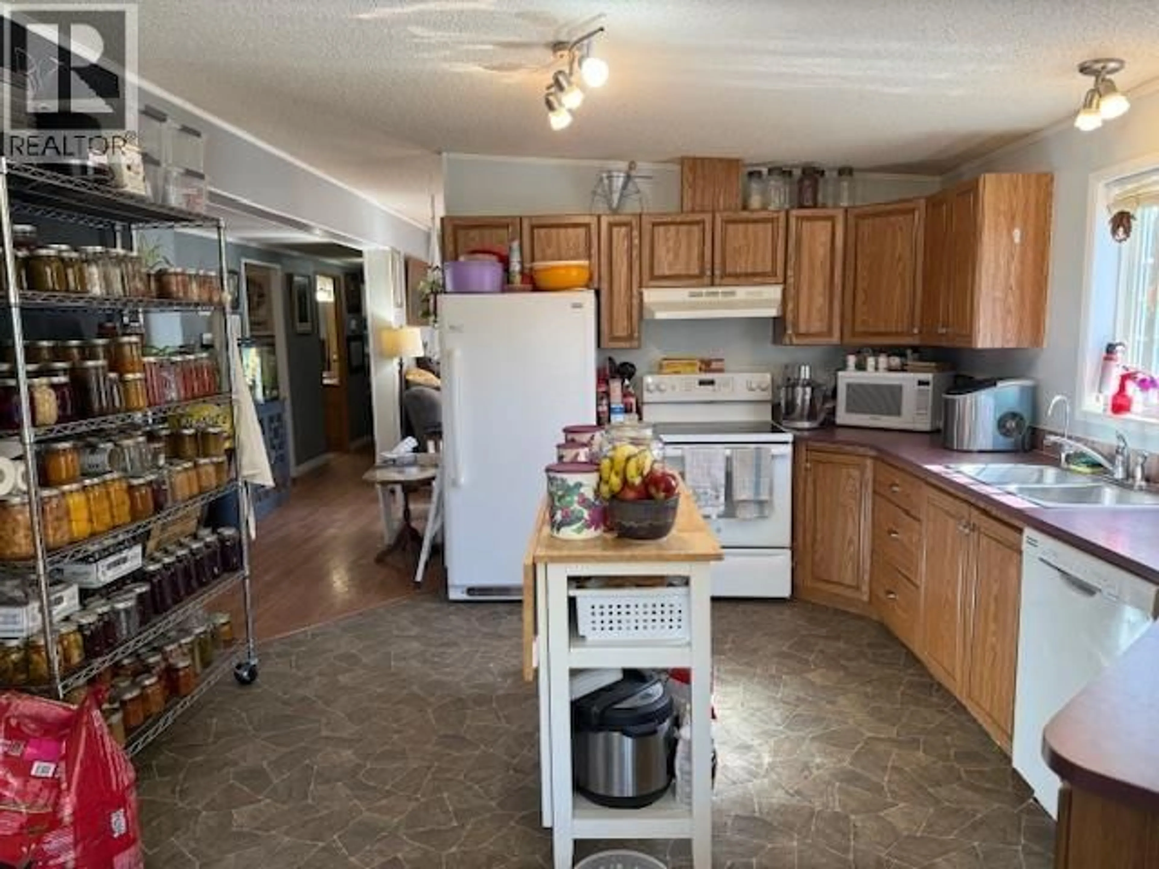 Unknown for 11834 WATSON PLACE, Topley British Columbia V0J2Y0