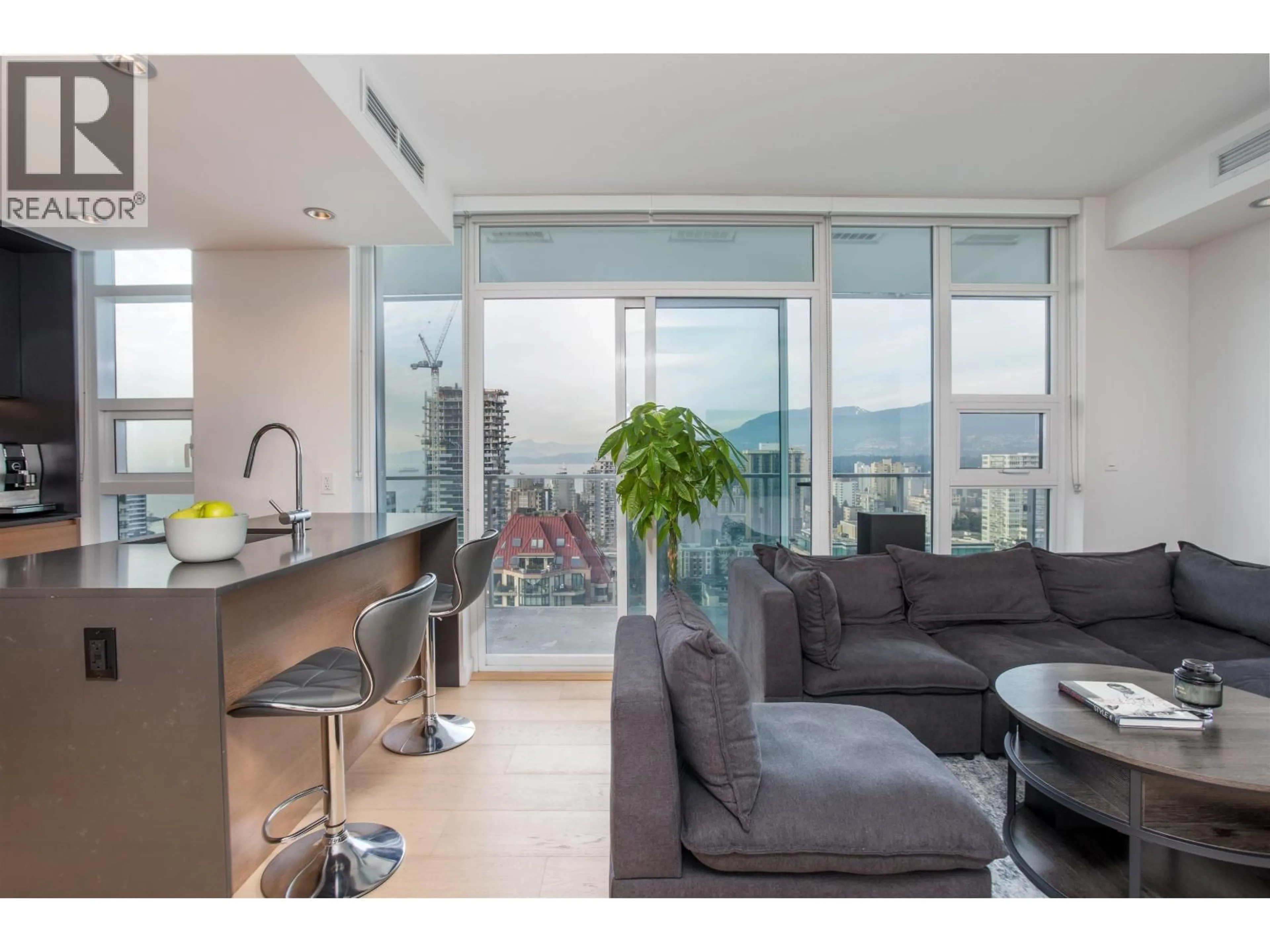 Living room with furniture, unknown for 2805 - 1289 HORNBY STREET, Vancouver British Columbia V6Z0G7