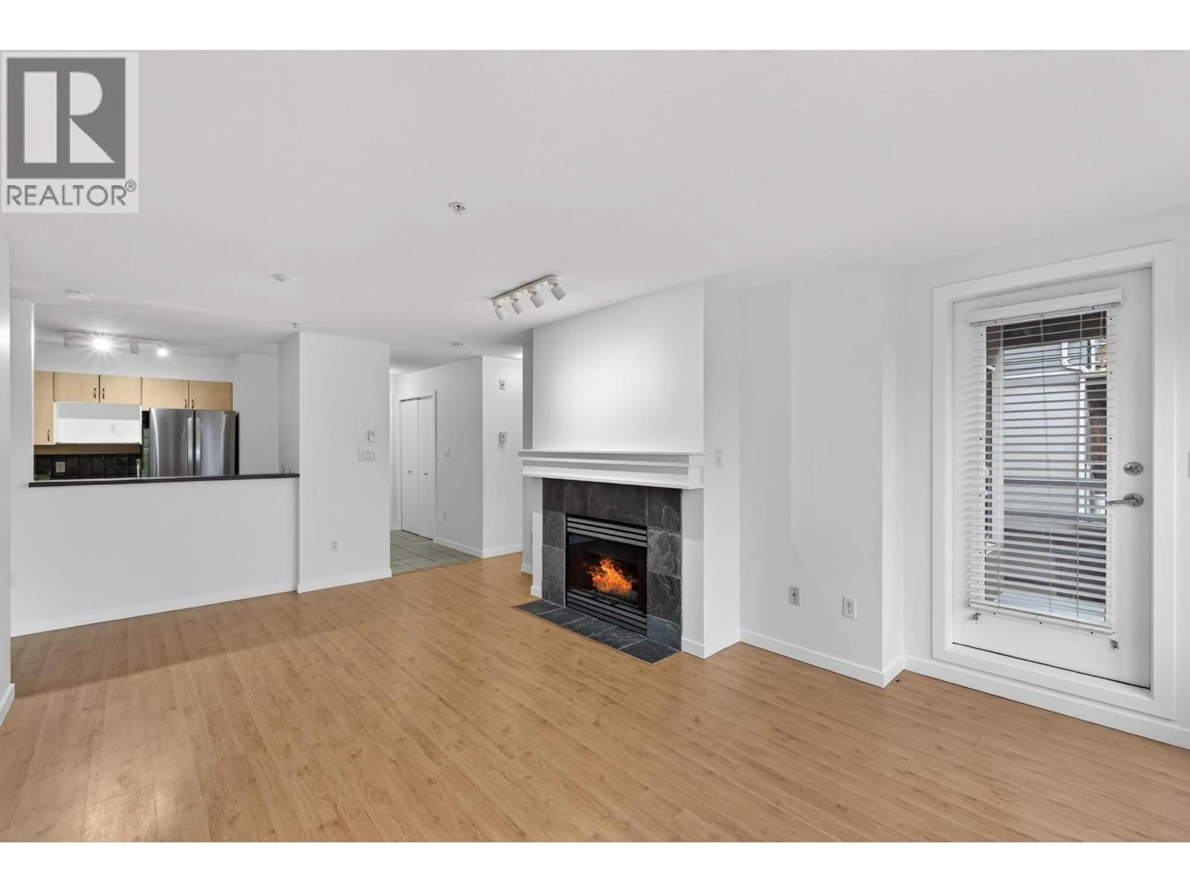 A pic of a room for 307 - 3161 4TH AVENUE, Vancouver British Columbia V6K1R6