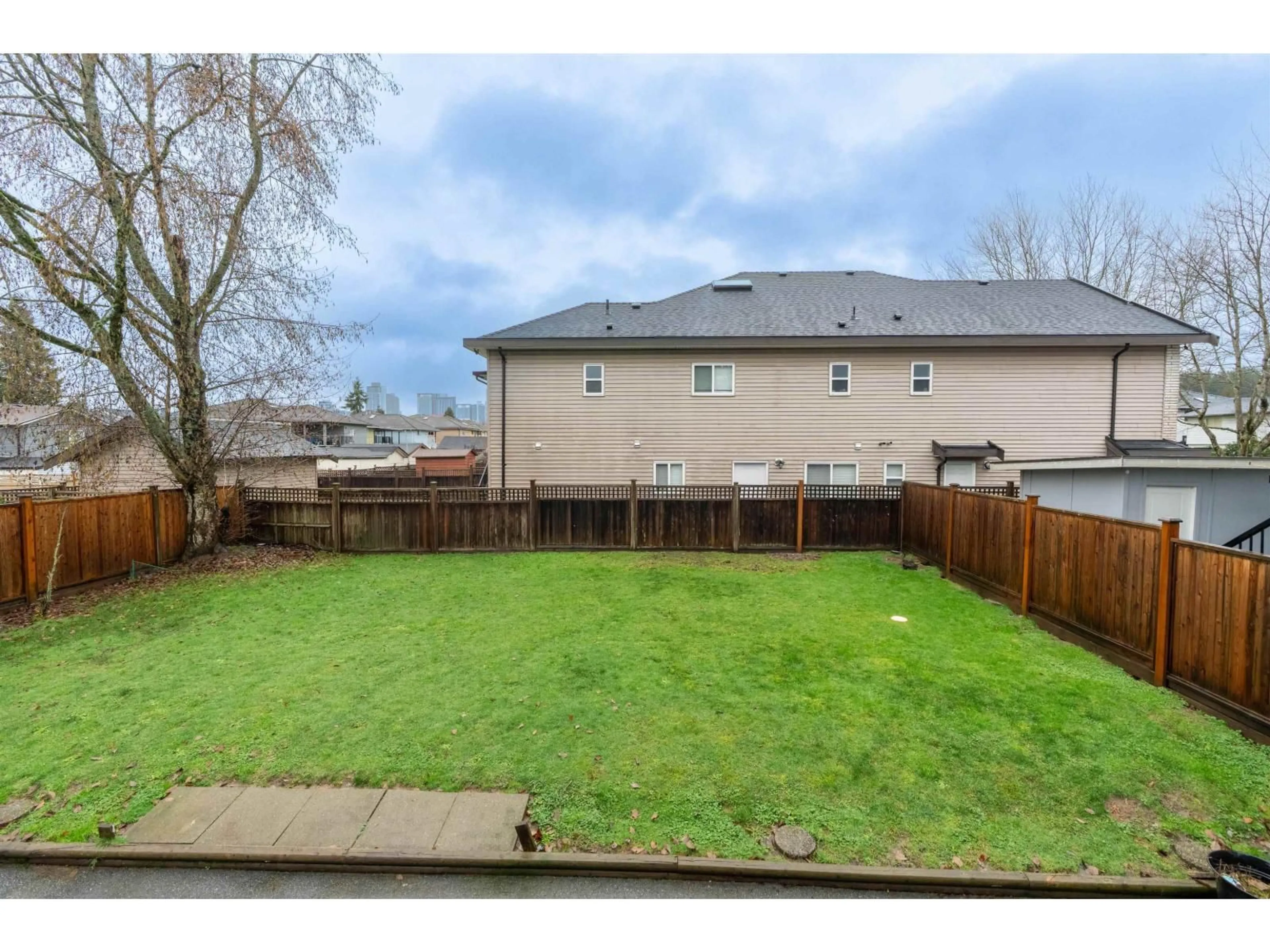Patio, street for 13933 90A AVENUE, Surrey British Columbia V3V6Z7