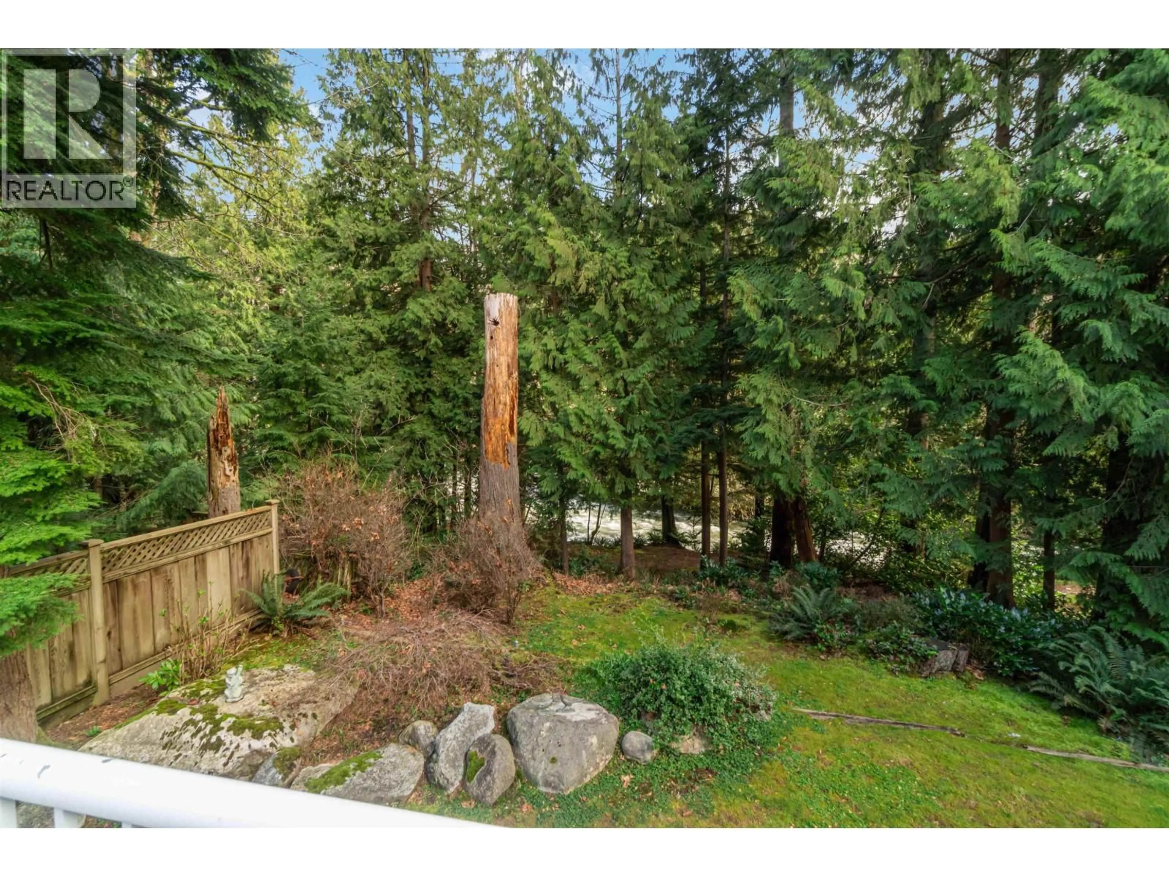 A pic from outside/outdoor area/front of a property/back of a property/a pic from drone, forest/trees view for 3332 TURNER AVENUE, Coquitlam British Columbia V3E3B9