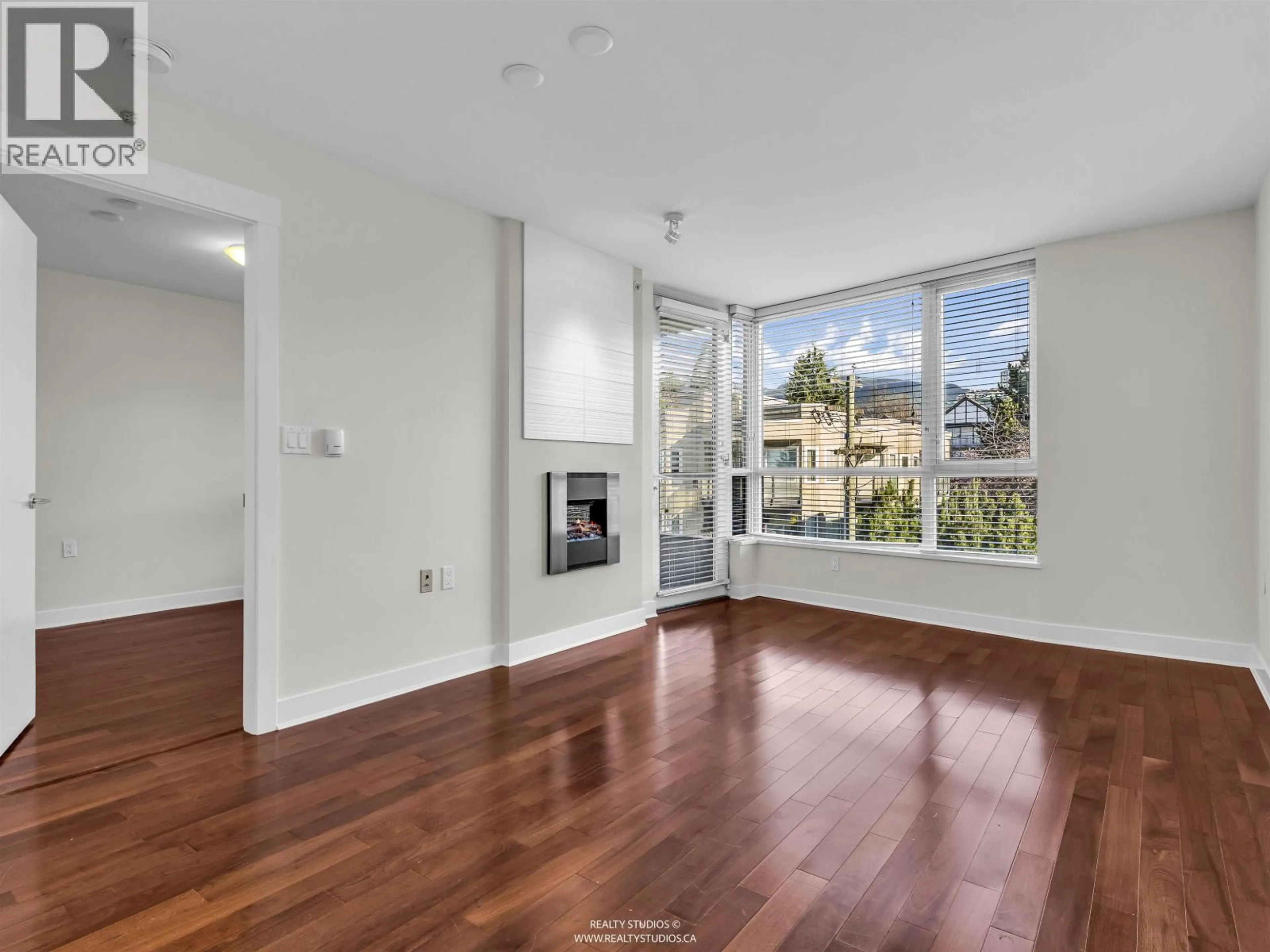 A pic of a room for 506 - 160 3RD STREET, North Vancouver British Columbia V7M0A9