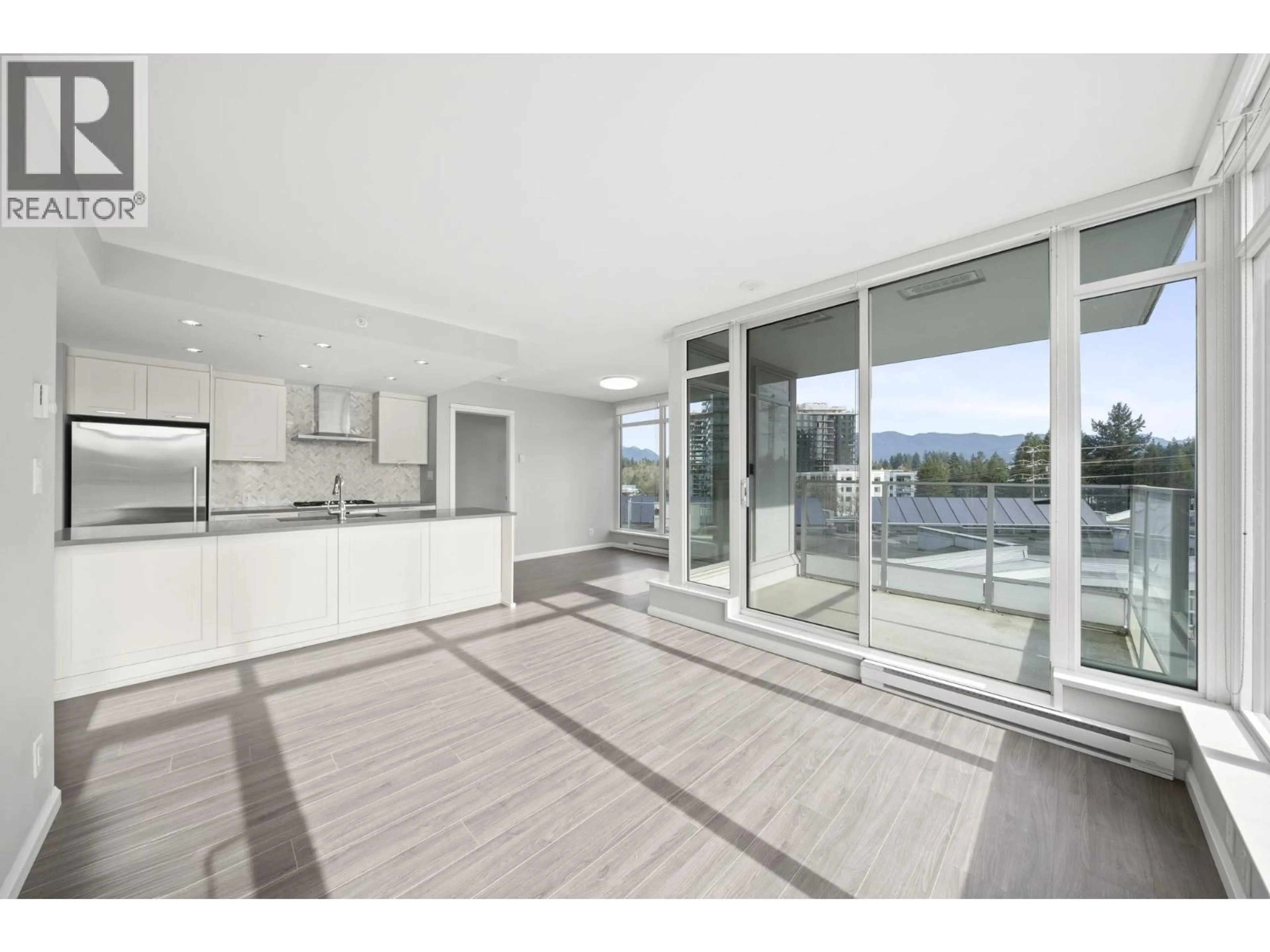 Open concept kitchen, unknown for 807 - 520 COMO LAKE AVENUE, Coquitlam British Columbia V3J0E8