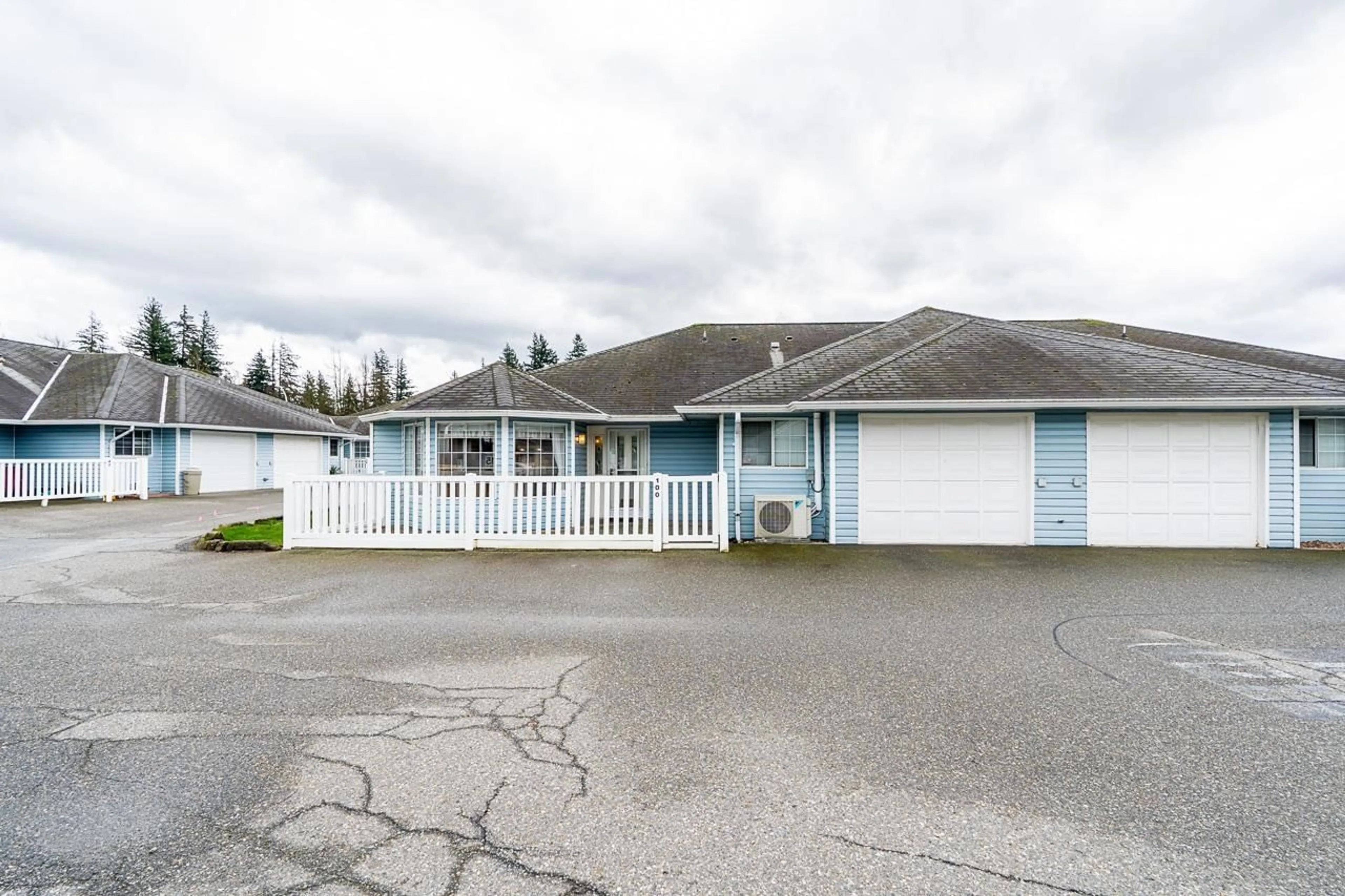 Unknown for 100 - 1450 MCCALLUM ROAD, Abbotsford British Columbia V2S8A3