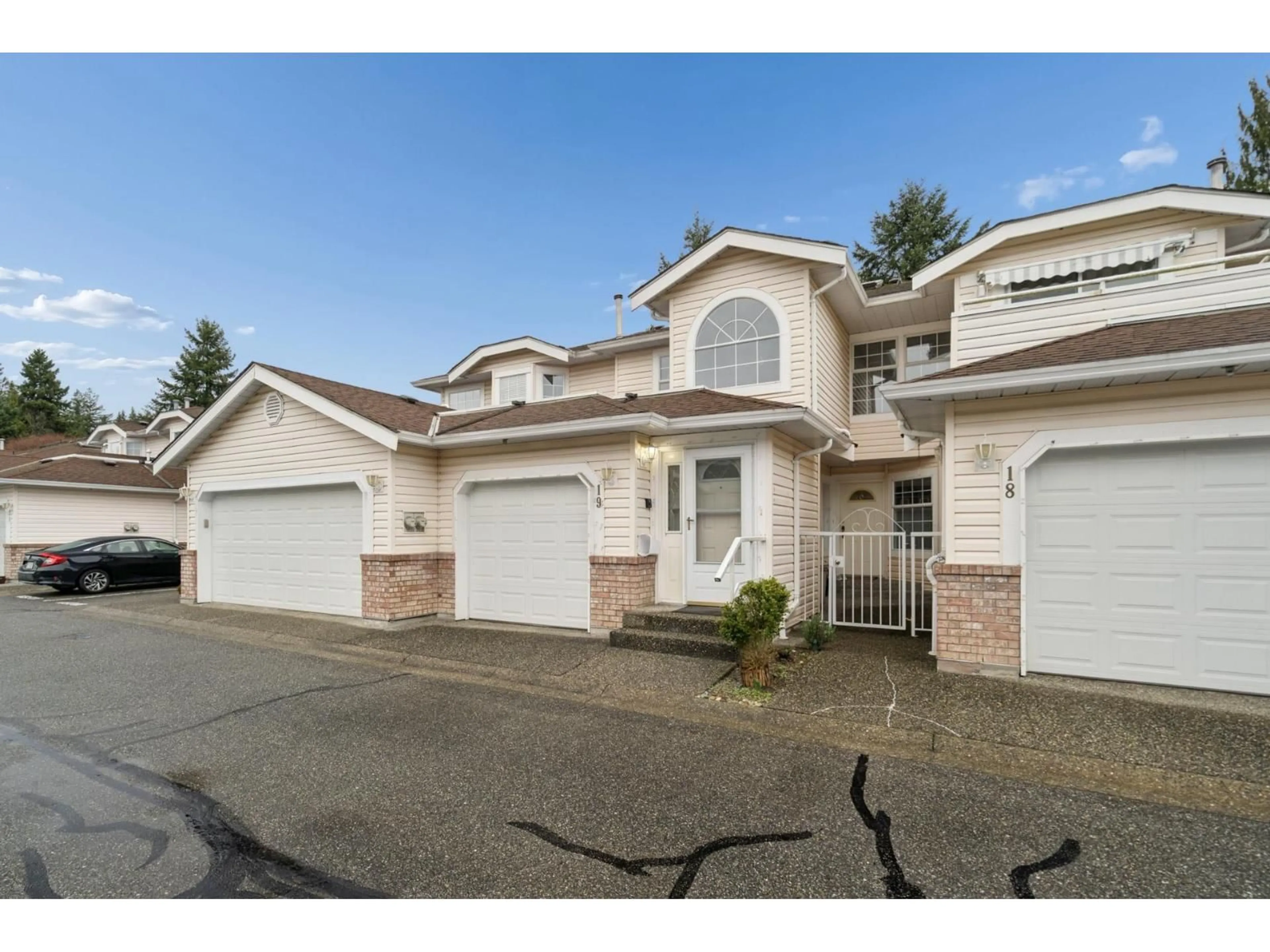 Unknown for 19 - 9168 FLEETWOOD WAY, Surrey British Columbia V3R0P1