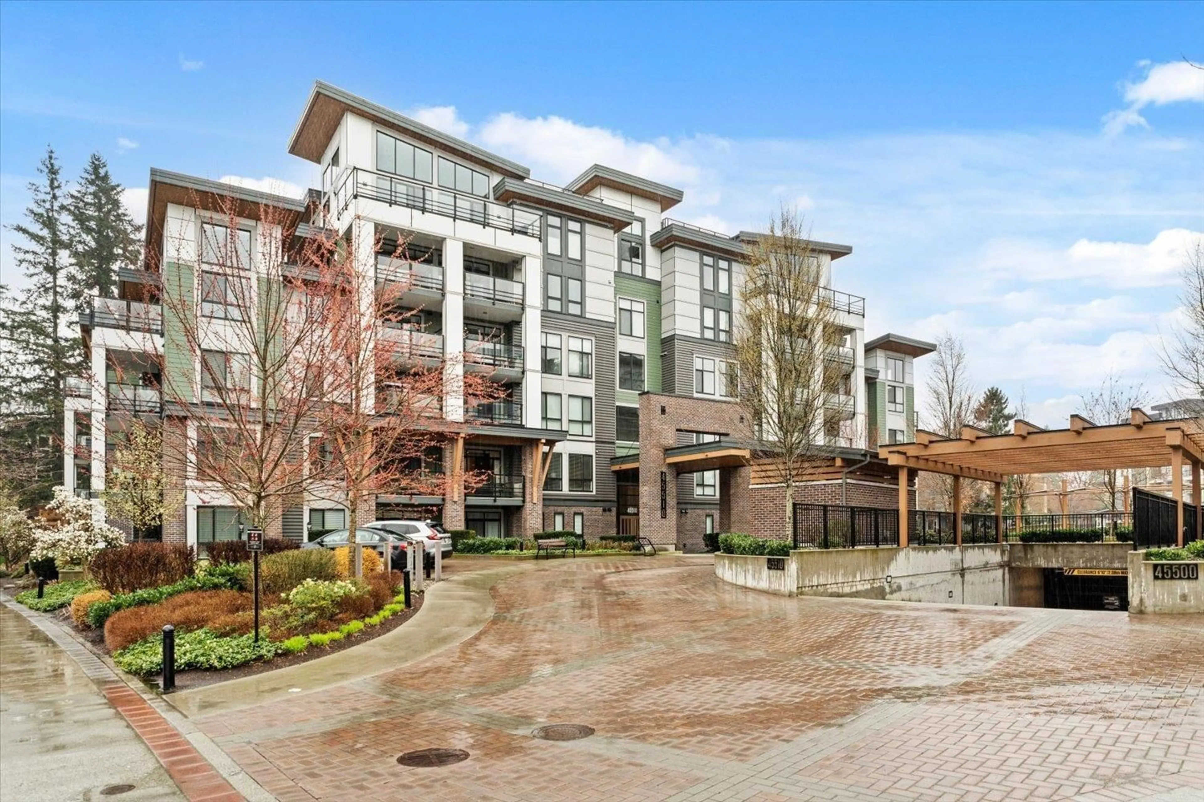 Patio, unknown for 201 - 45510 MARKET WAY, Chilliwack British Columbia V2R6E1