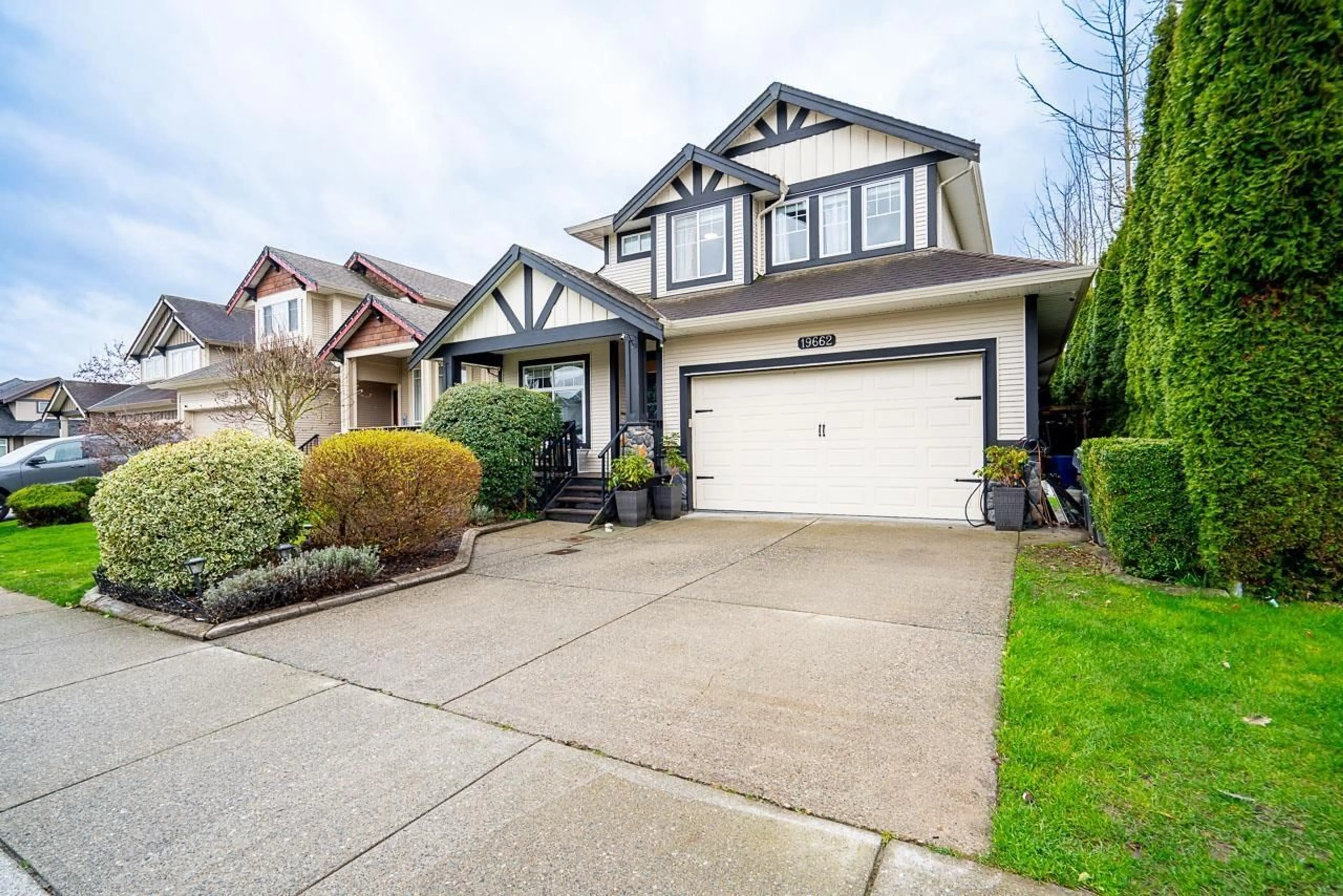 Home with vinyl exterior material, street for 19662 73A AVENUE, Langley British Columbia V2Y3C4
