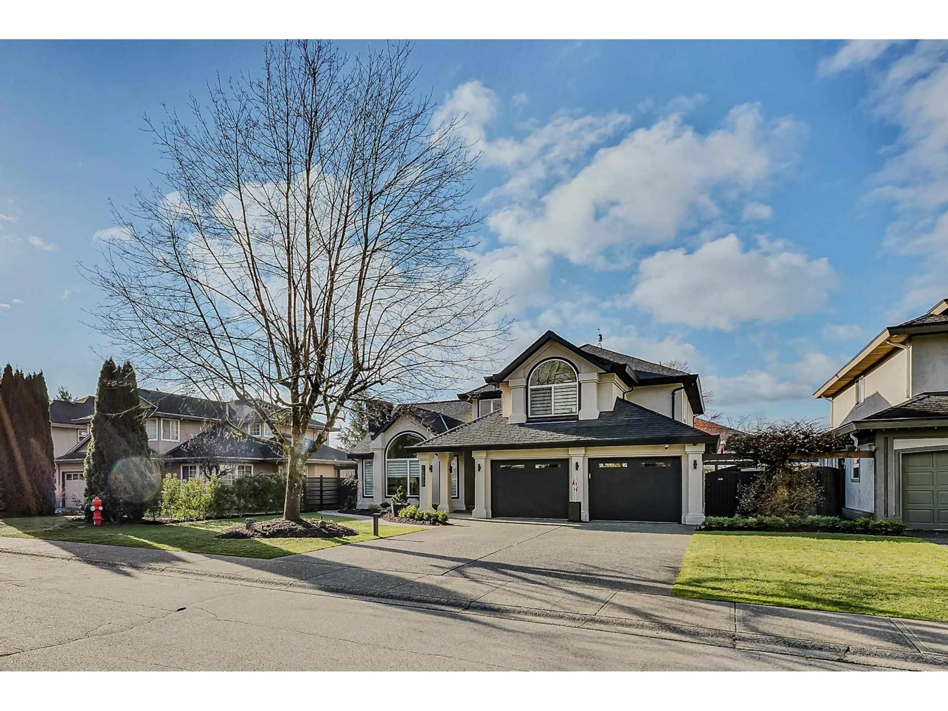 A pic from outside/outdoor area/front of a property/back of a property/a pic from drone, street for 15850 107A AVENUE, Surrey British Columbia V4N1L1