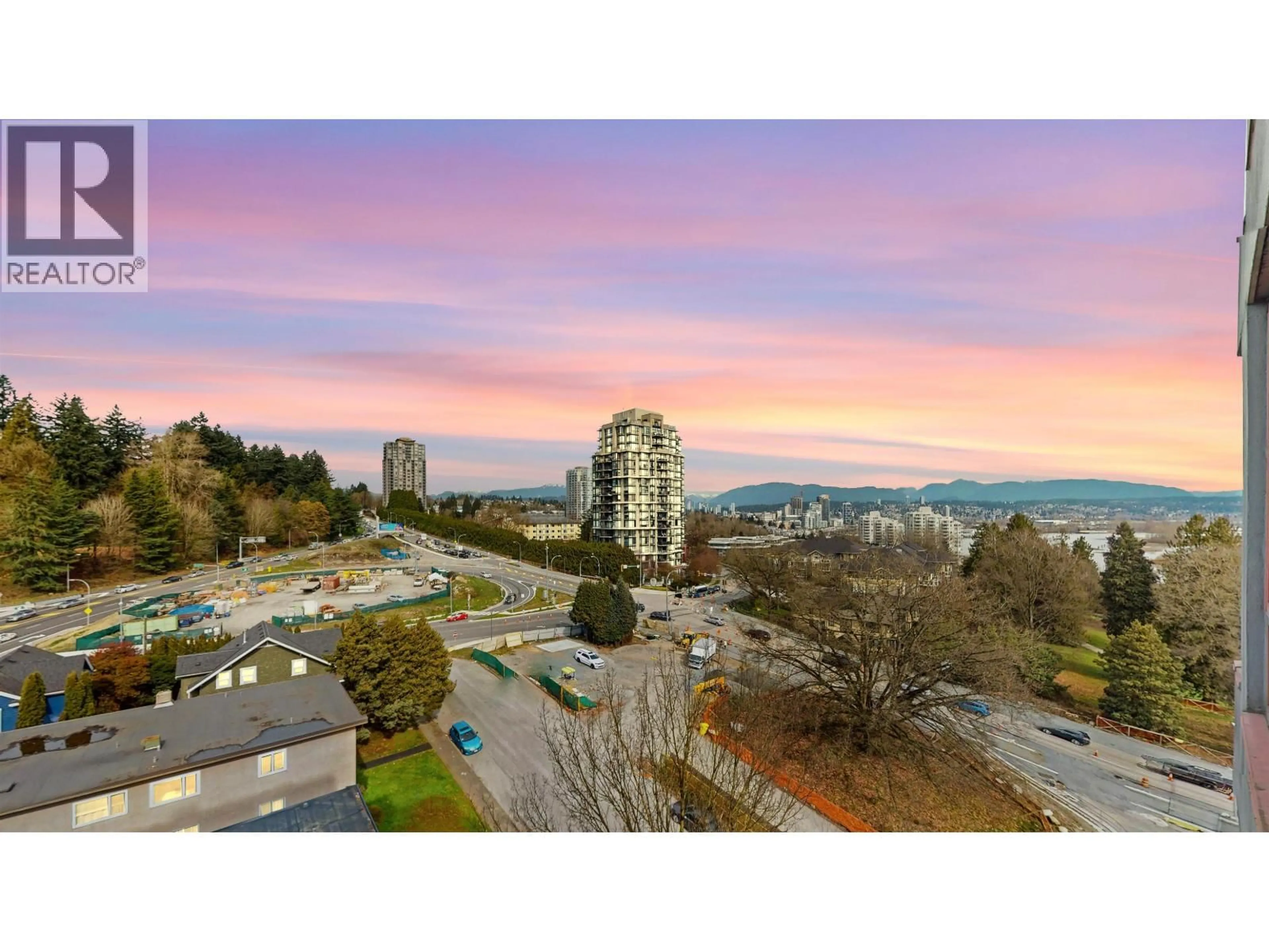 A pic from outside/outdoor area/front of a property/back of a property/a pic from drone, mountain view for 901 - 38 LEOPOLD PLACE, New Westminster British Columbia V3L2C6