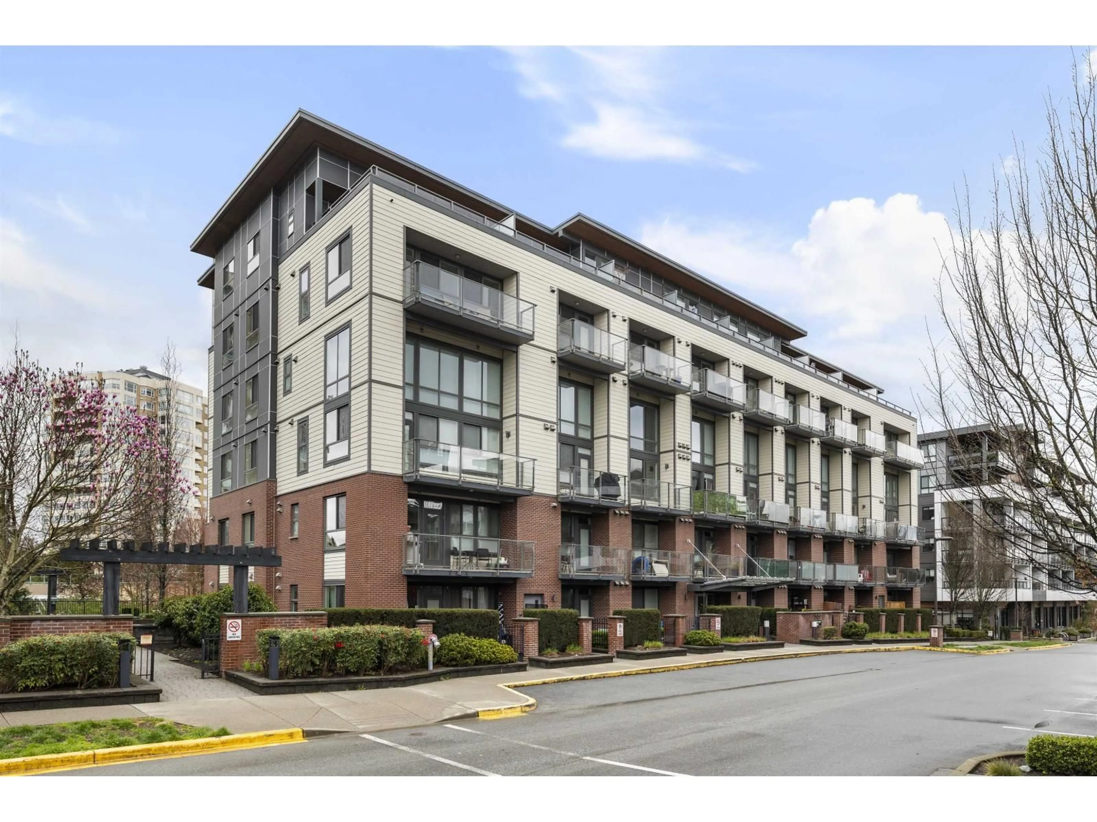 Unknown for 503 - 3080 GLADWIN ROAD, Abbotsford British Columbia V2T0G3