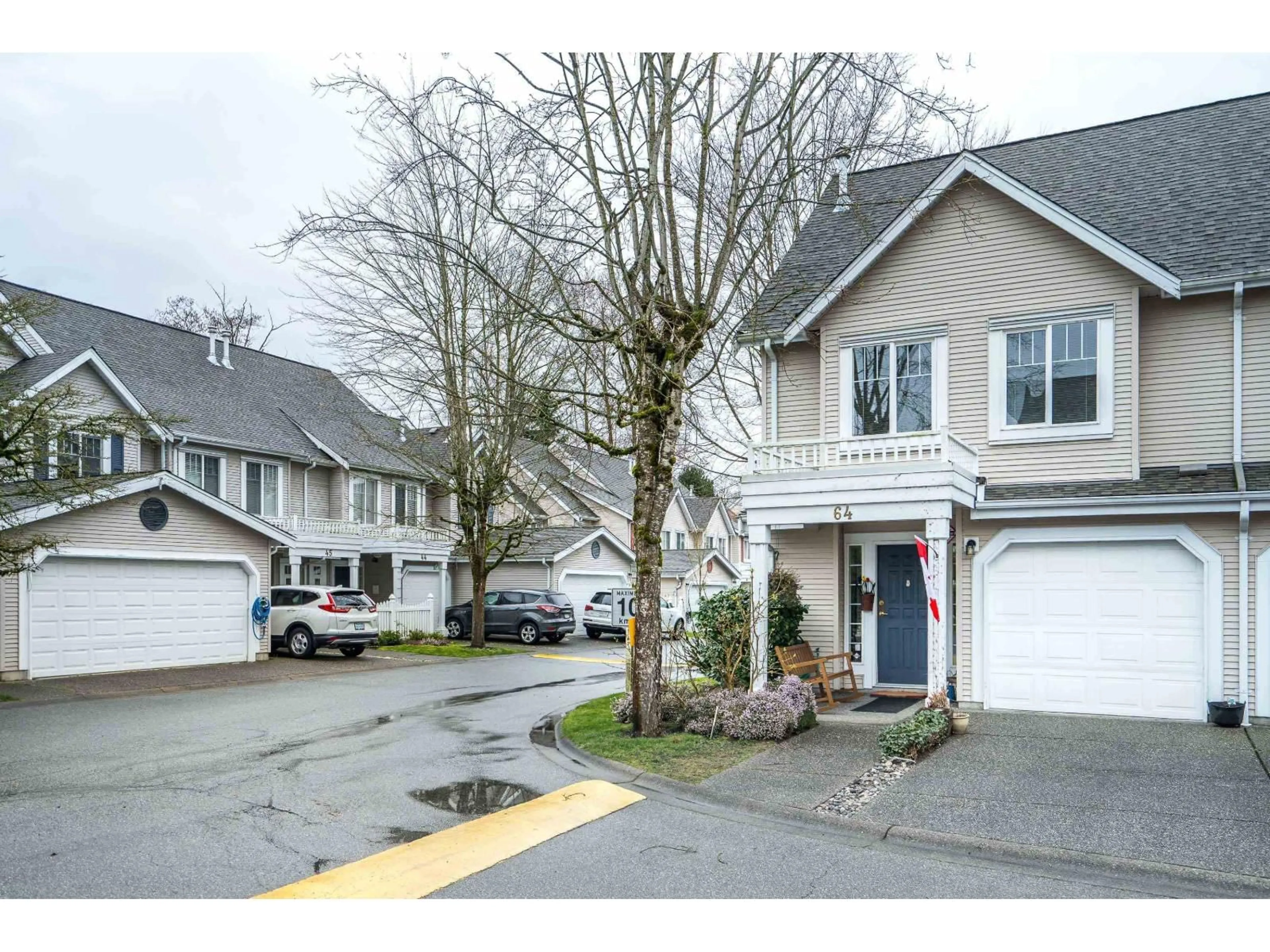 Unknown for 64 - 13499 92 AVENUE, Surrey British Columbia V3V8B7