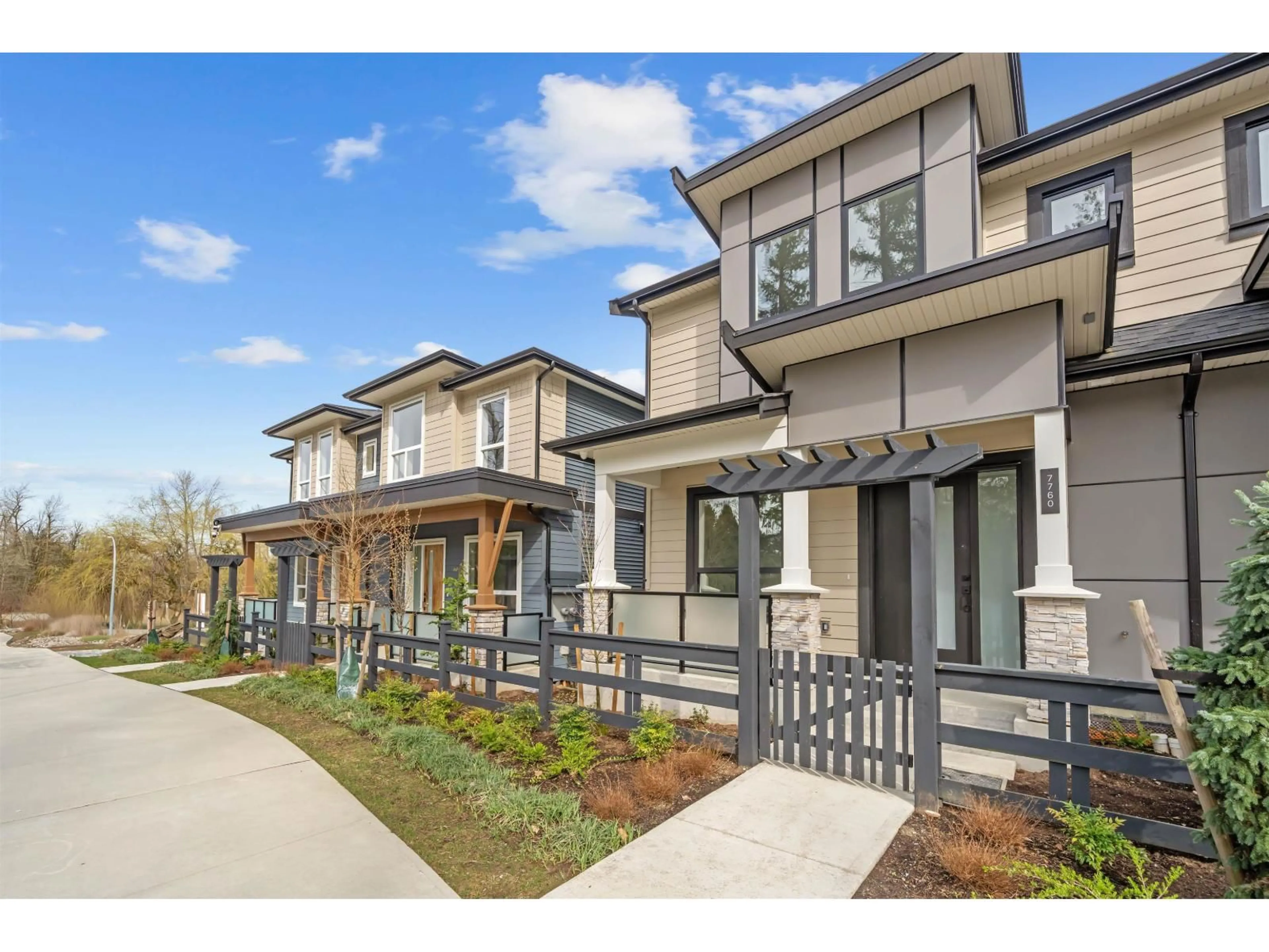 Unknown for 7756 196 STREET, Langley British Columbia V2Y3V4