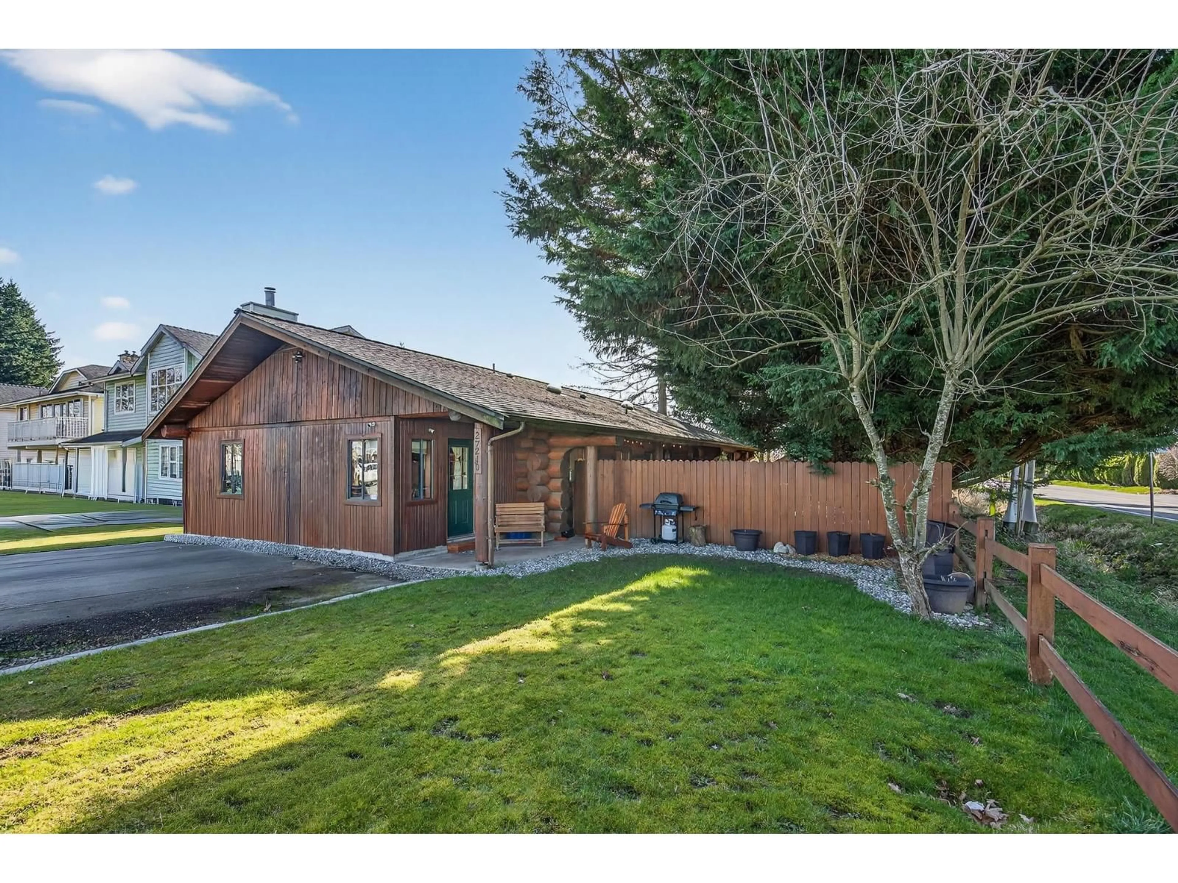 A pic from outside/outdoor area/front of a property/back of a property/a pic from drone, street for 27210 26B AVENUE, Langley British Columbia V4W3K2