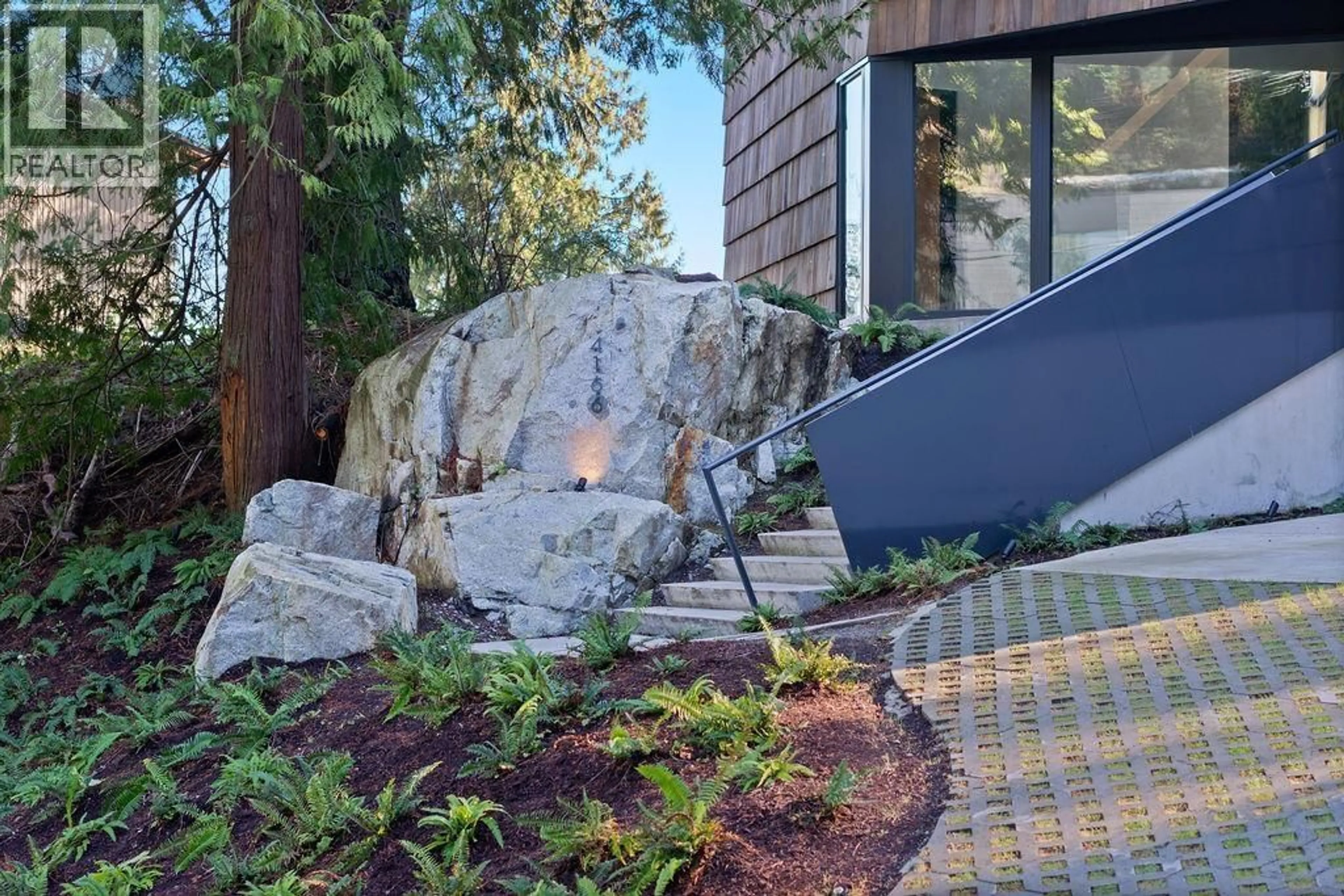 Unknown for 4166 ROSE CRESCENT, West Vancouver British Columbia V7V2N8