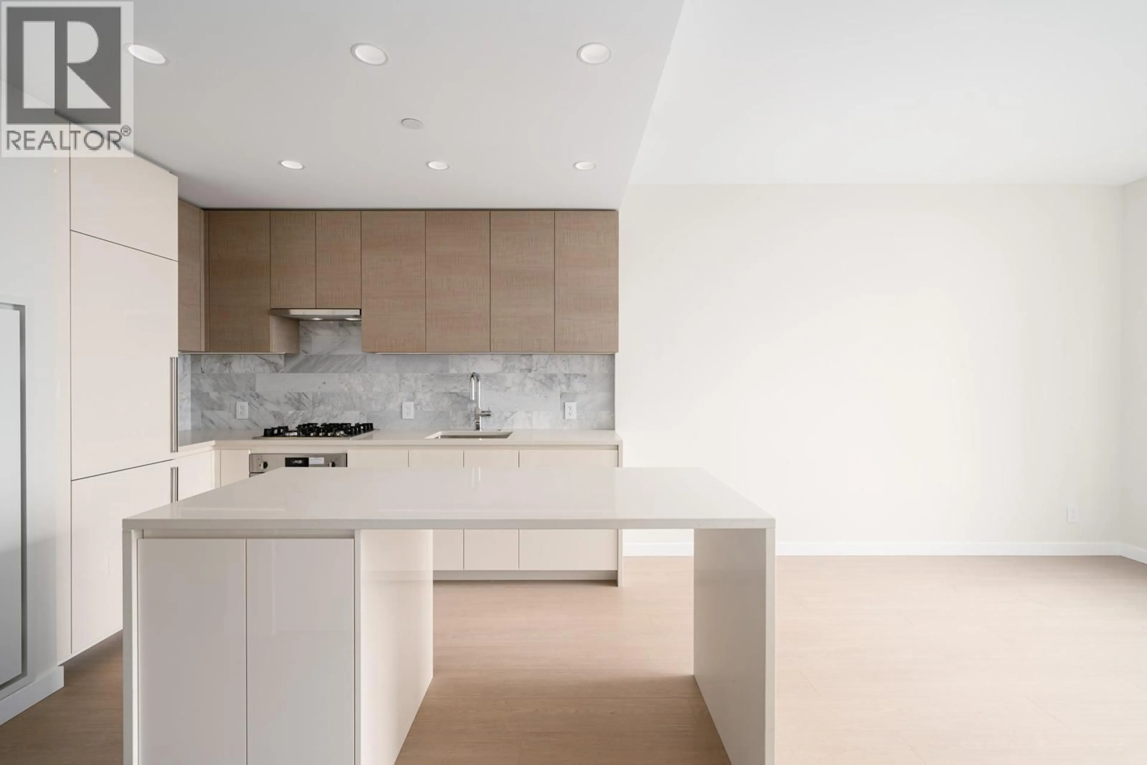 Contemporary kitchen, unknown for 3201 - 4168 LOUGHEED HIGHWAY, Burnaby British Columbia V5C0N9