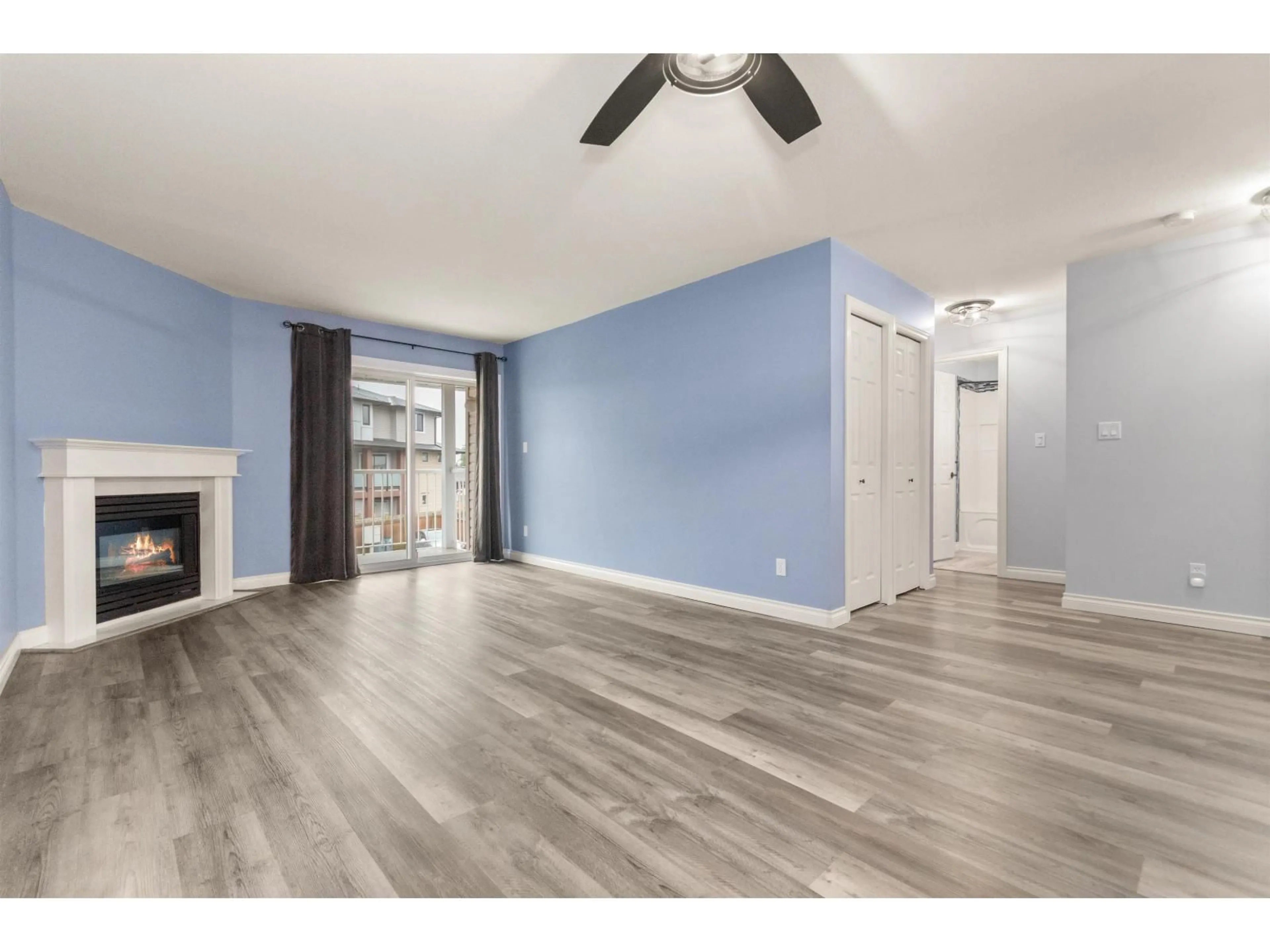 A pic of a room for 6 - 46562 YALE ROAD, Chilliwack British Columbia V2P2R5