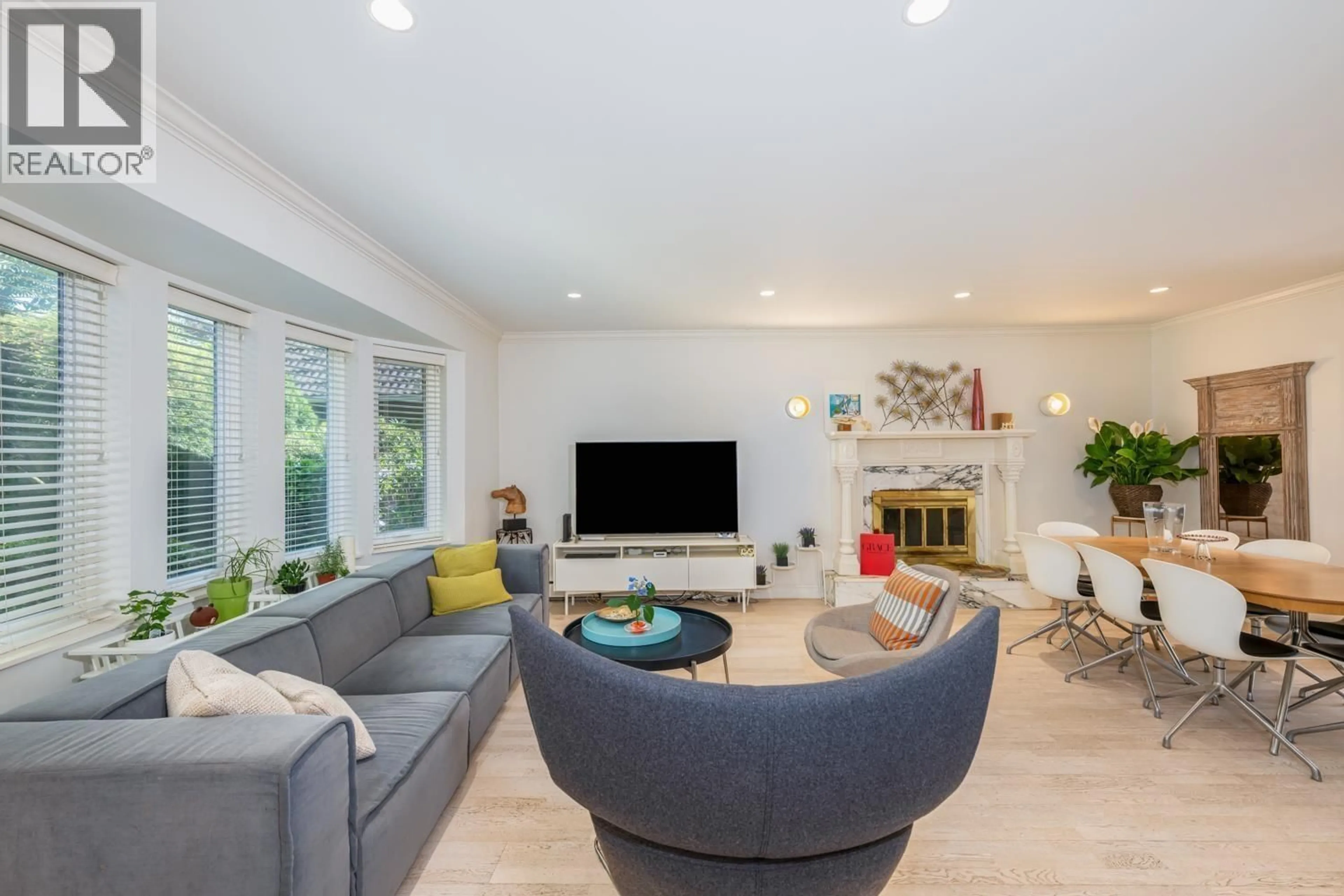 Living room with furniture, unknown for 10495 YARMISH DRIVE, Richmond British Columbia V7E5L5