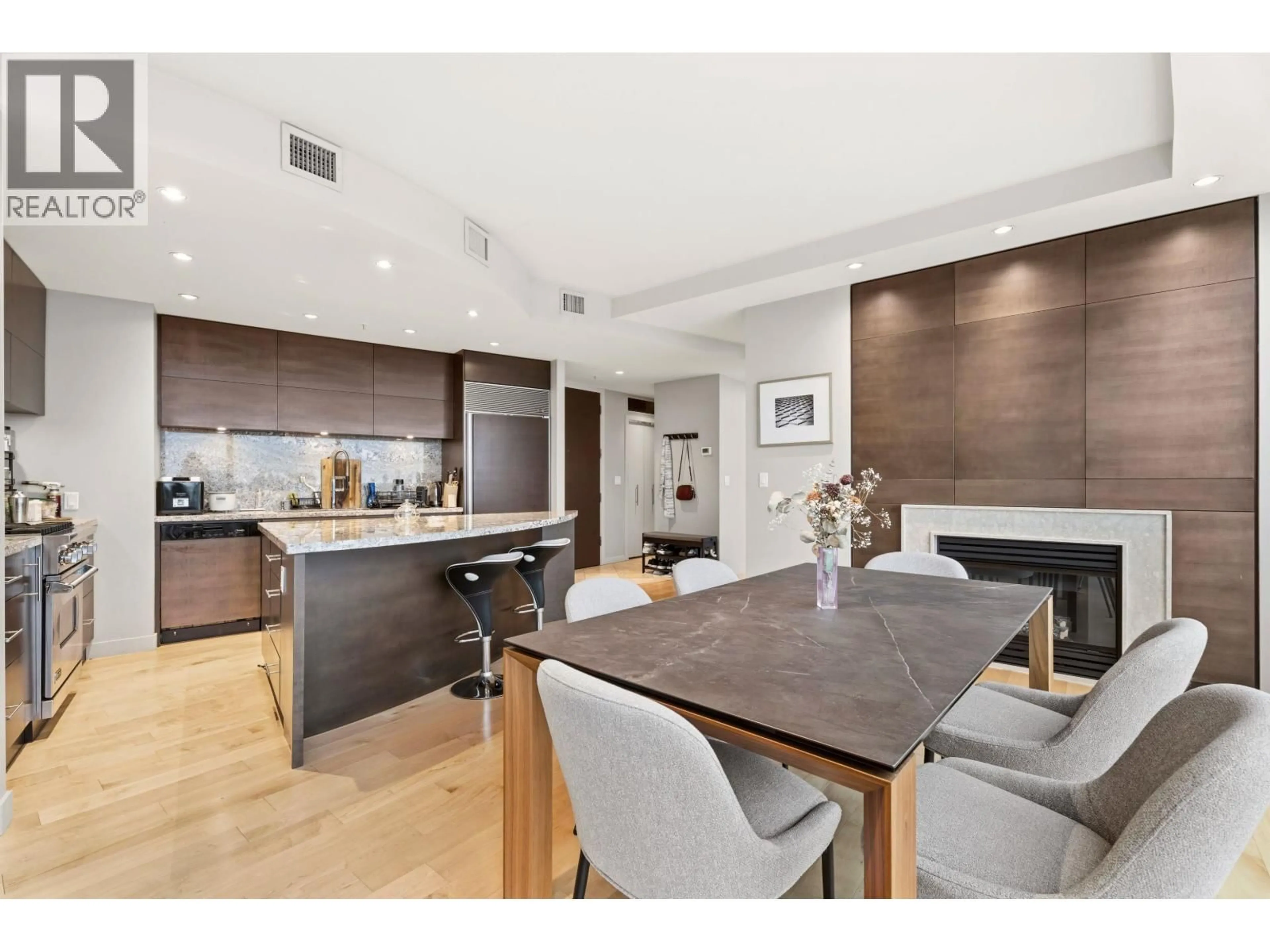 Open concept kitchen, unknown for 3403 - 938 NELSON STREET, Vancouver British Columbia V6Z3A7