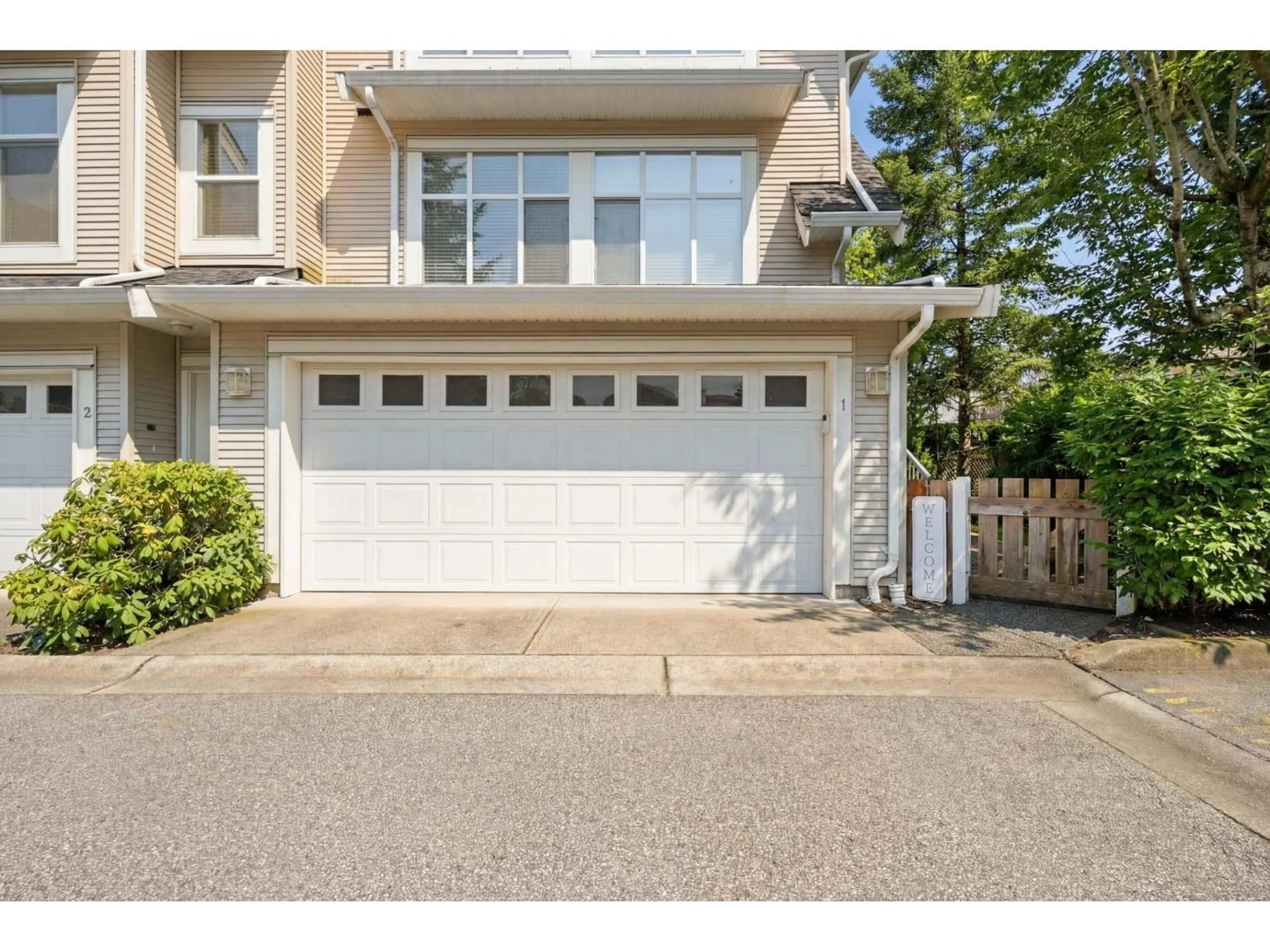 Unknown for 1 - 6415 197 STREET, Langley British Columbia V2Y1G8