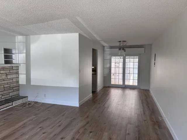 13481 HILTON ROAD, Surrey 4