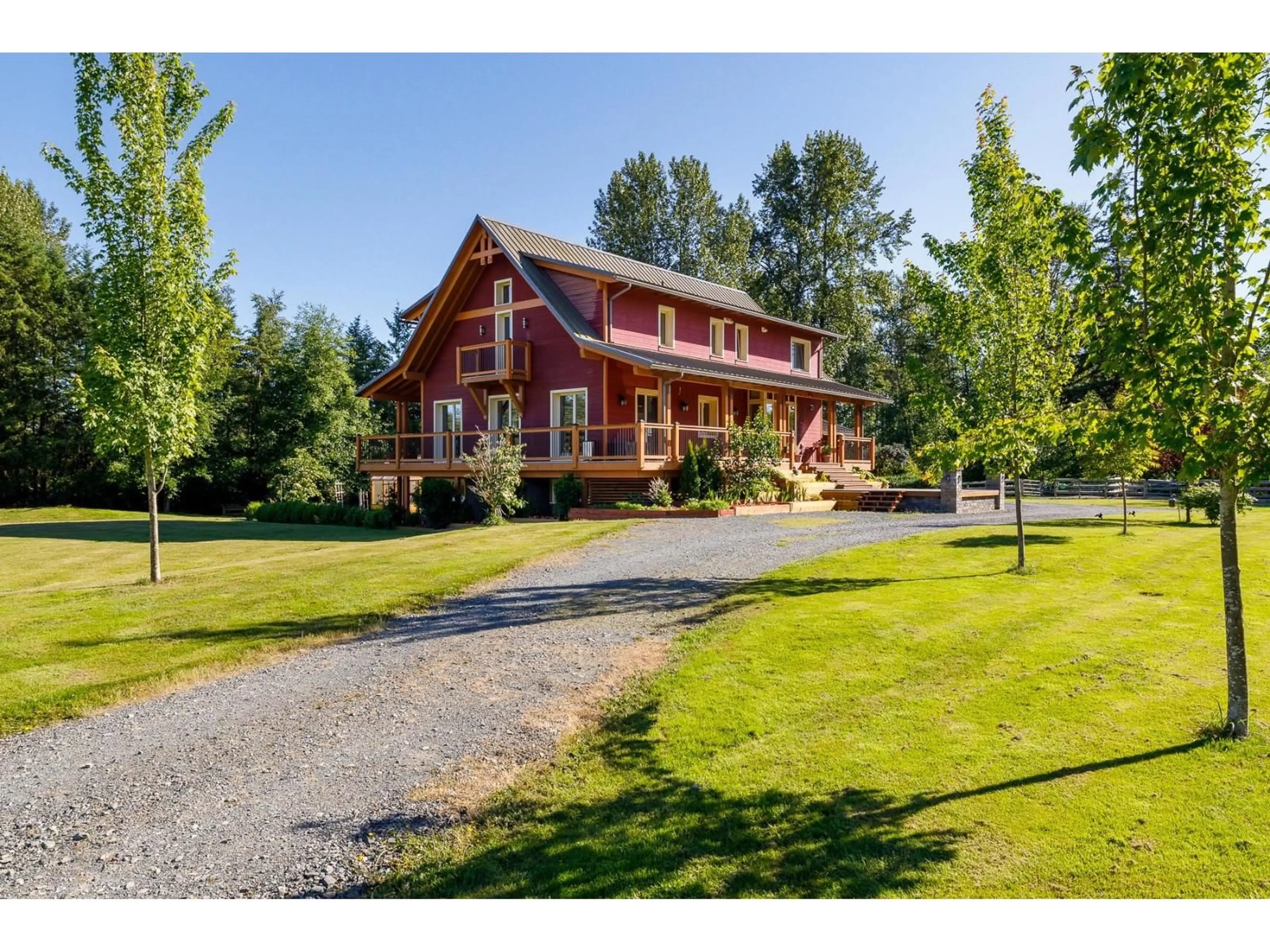 A pic from outside/outdoor area/front of a property/back of a property/a pic from drone, mountain view for 1061 216 STREET, Langley British Columbia V2Z1R3