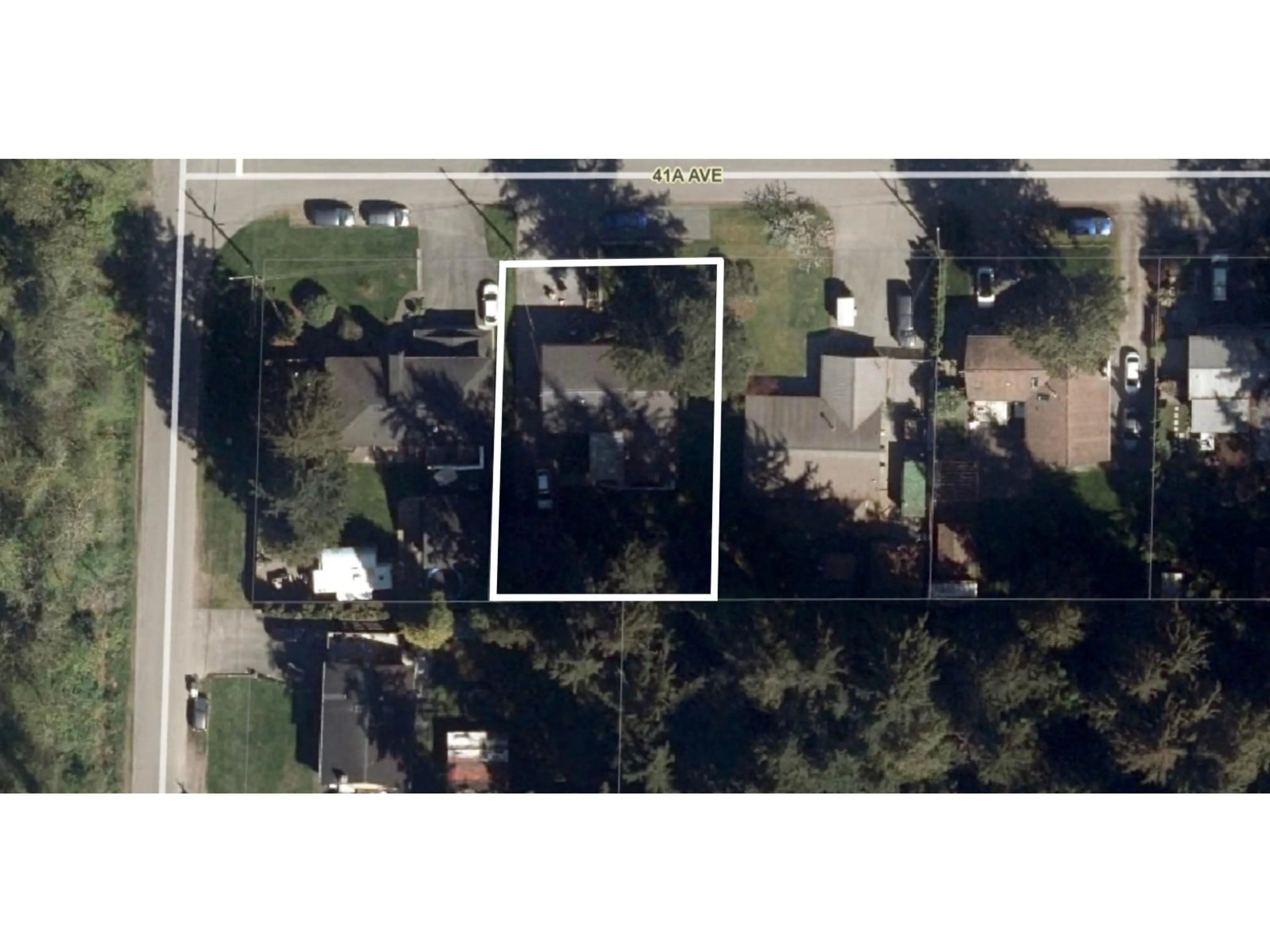 A pic from outside/outdoor area/front of a property/back of a property/a pic from drone, street for 19618 41A AVENUE, Langley British Columbia V3A2Z6