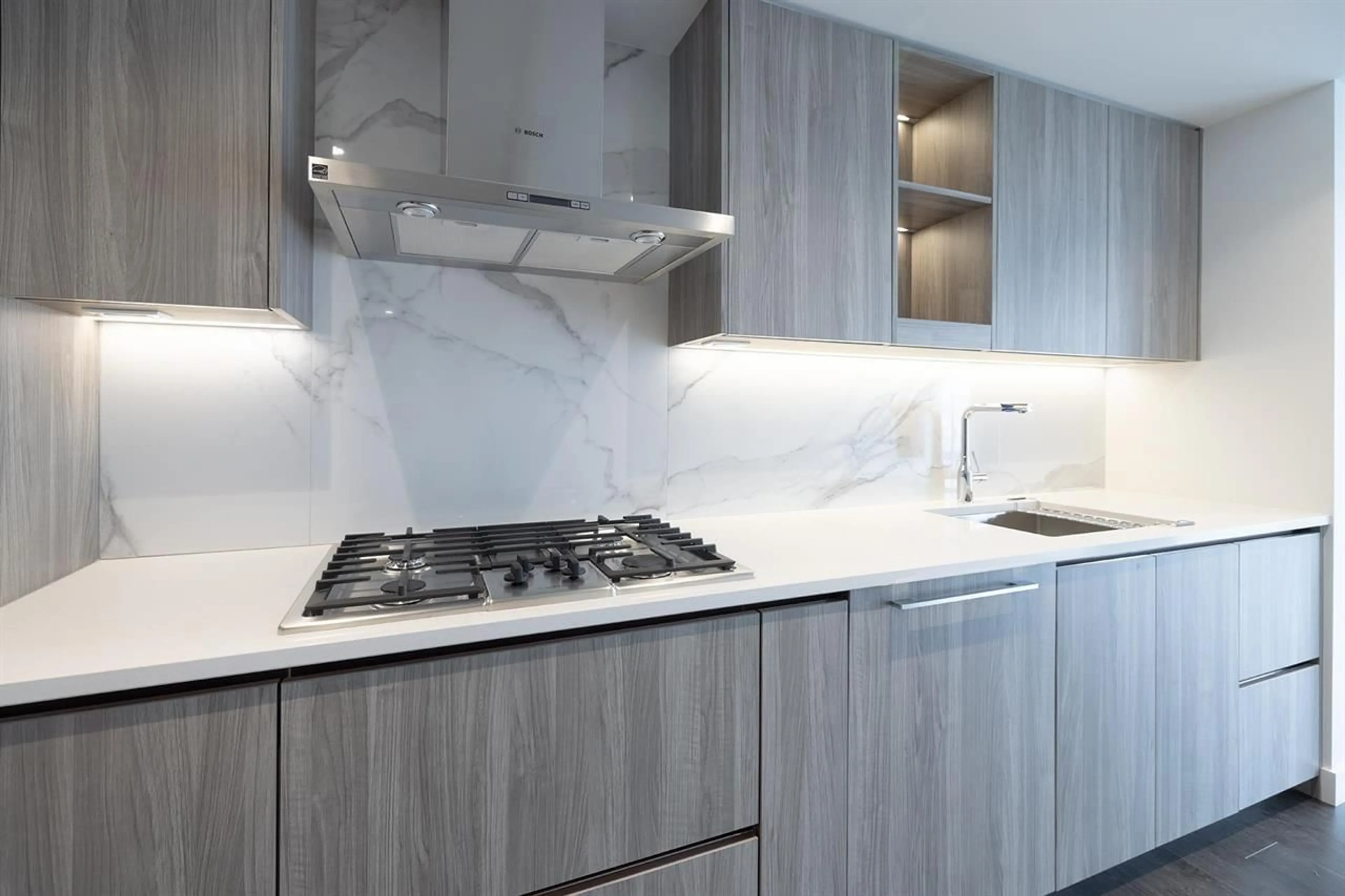 Standard kitchen, unknown for 2110 - 9887 WHALLEY BOULEVARD, Surrey British Columbia V3T0P4