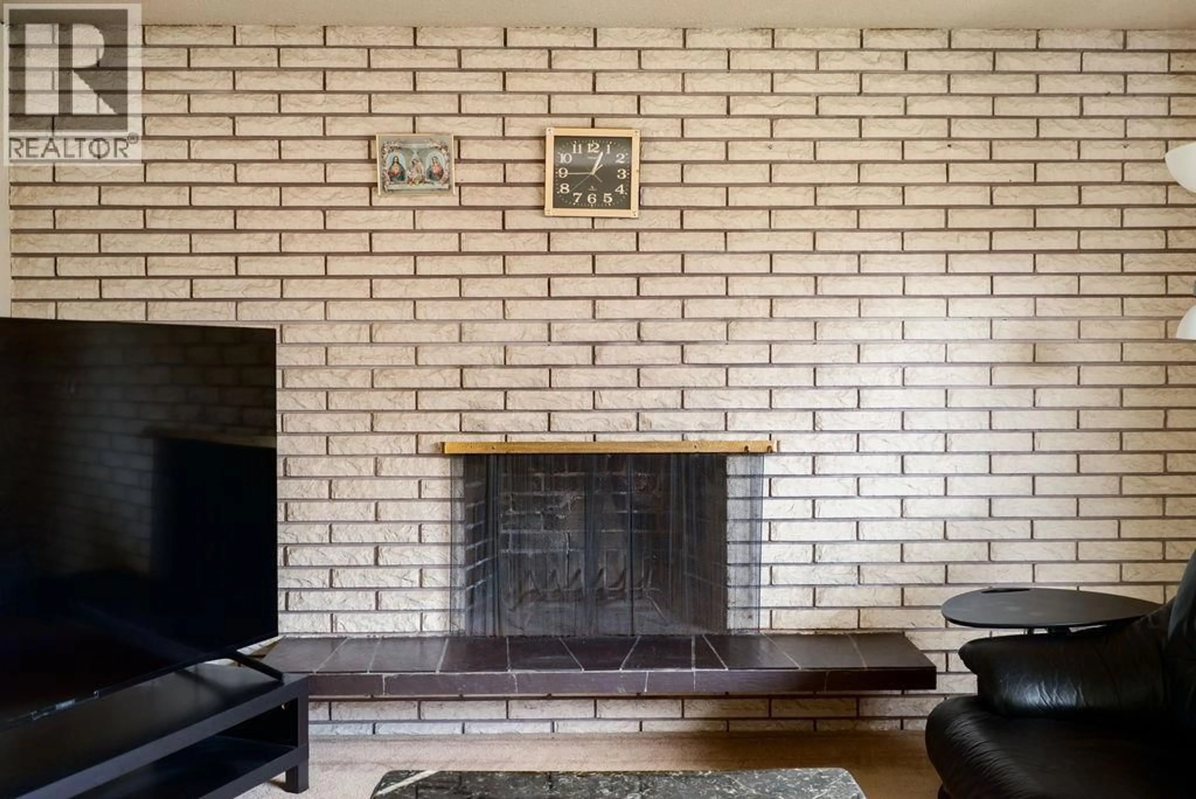 Unknown for 437 55TH AVENUE, Vancouver British Columbia V5X1N3