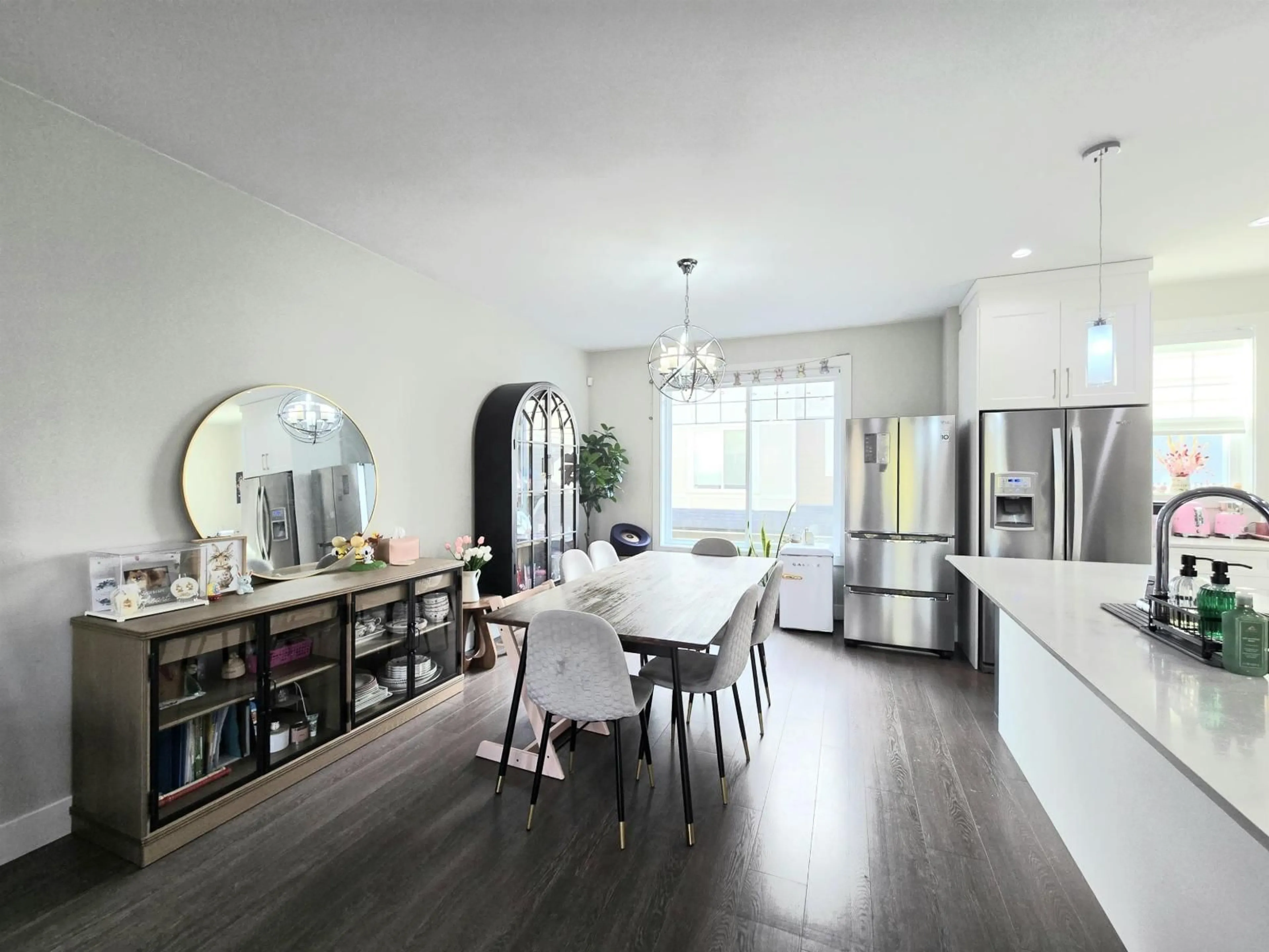 Open concept kitchen, wood/laminate floor for 65 - 19501 74 AVENUE, Surrey British Columbia V4N6V7