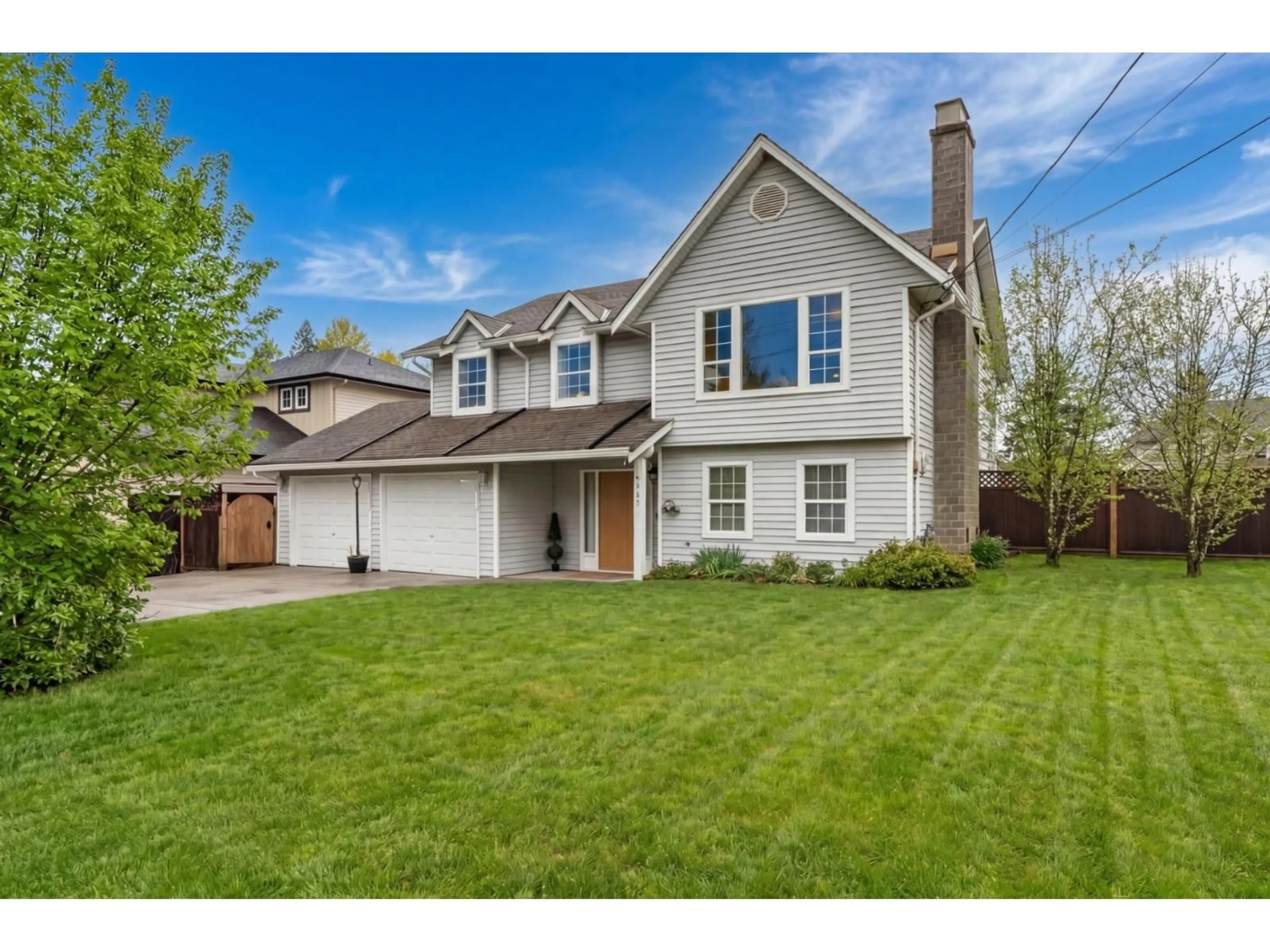 Home with vinyl exterior material, street for 8442 HARMS STREET, Mission British Columbia V2V6G2