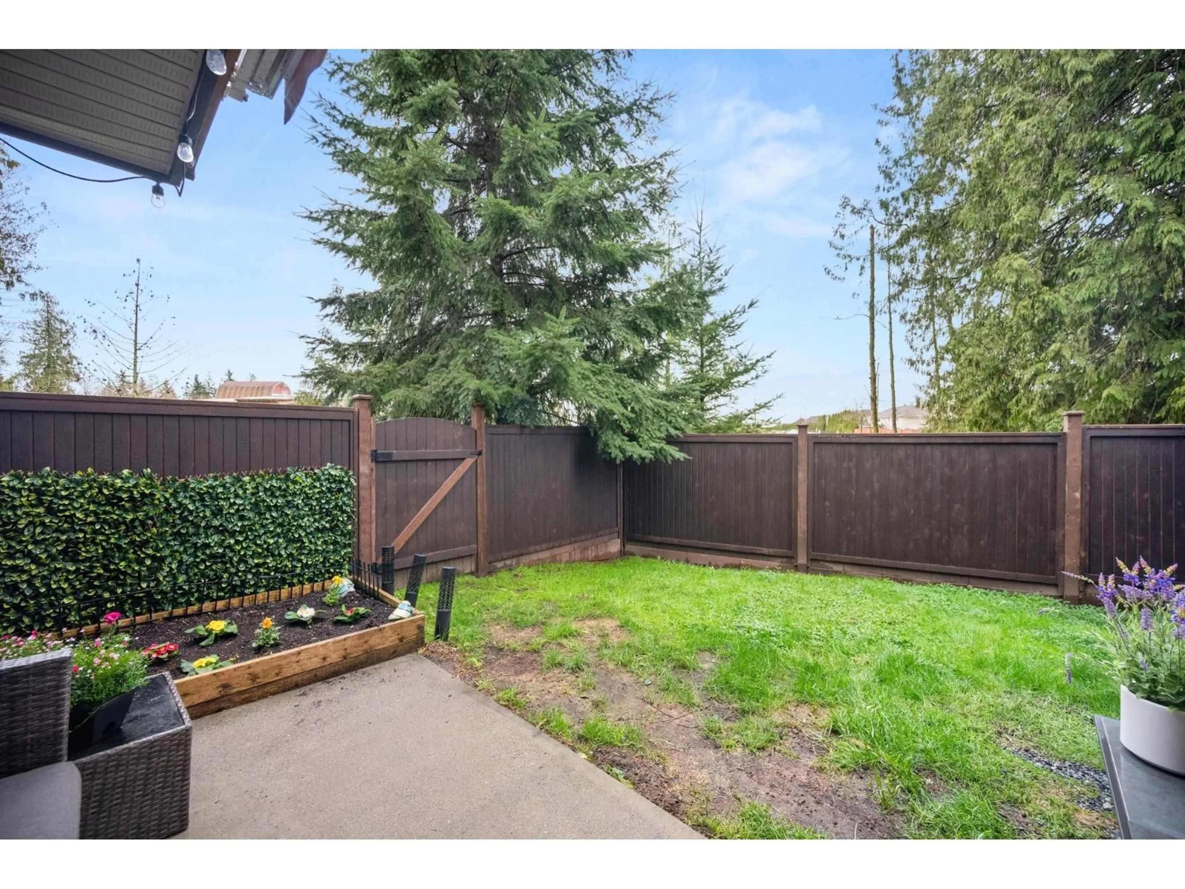 Patio, unknown for 25 - 2950 LEFEUVRE ROAD, Abbotsford British Columbia V4X0B2