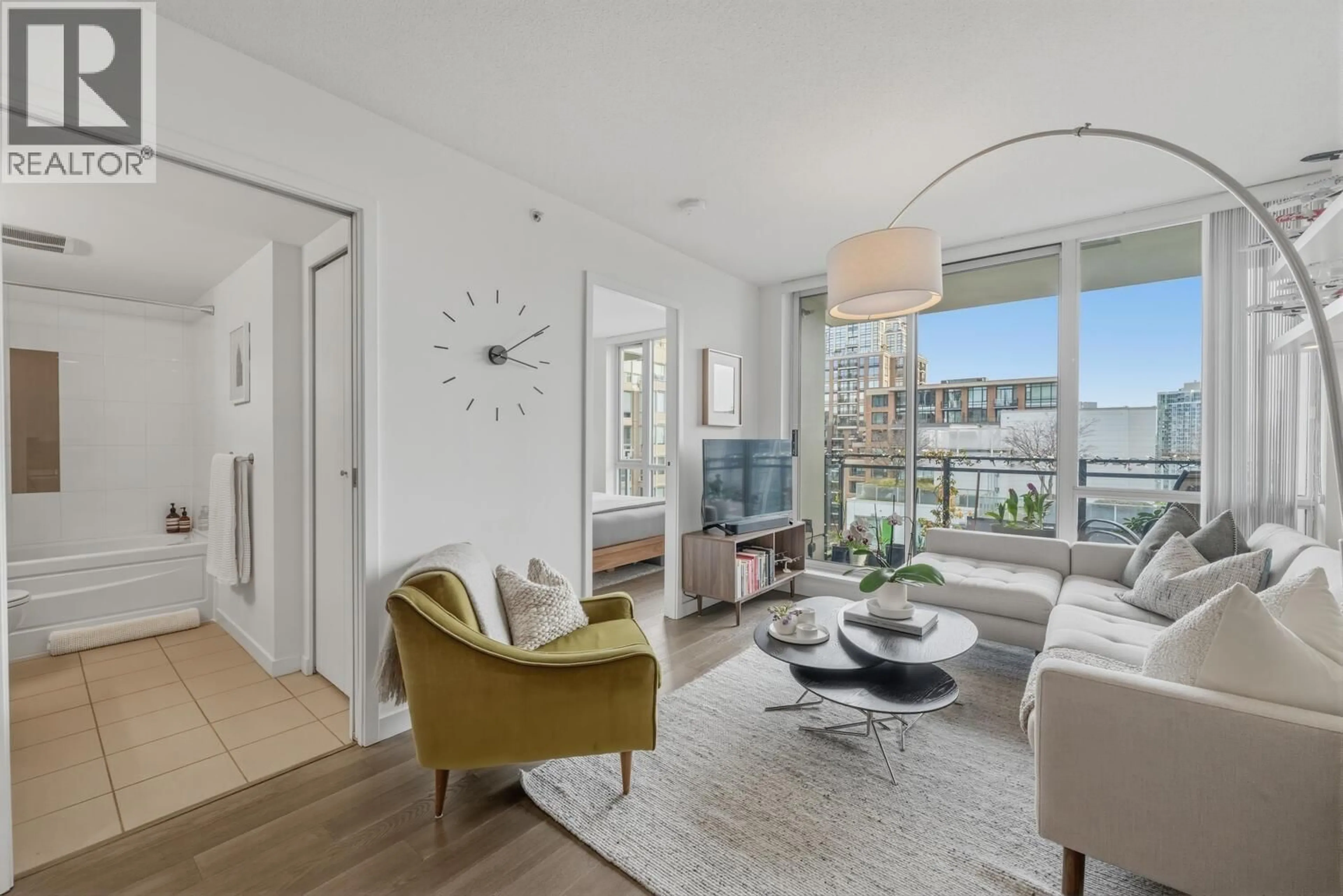 Living room with furniture, unknown for 1707 - 1082 SEYMOUR STREET, Vancouver British Columbia V6B1X9